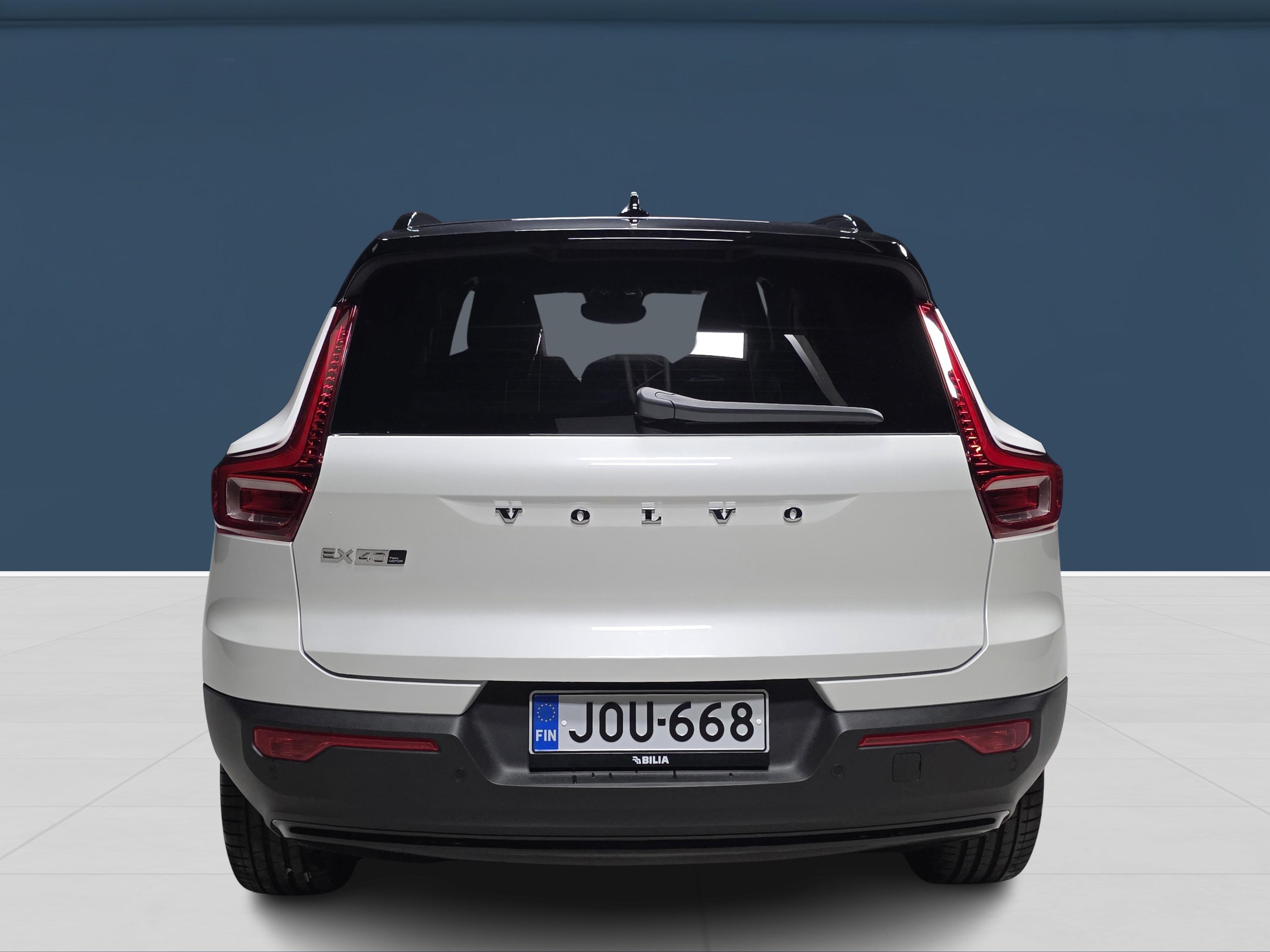 Volvo EX40 5