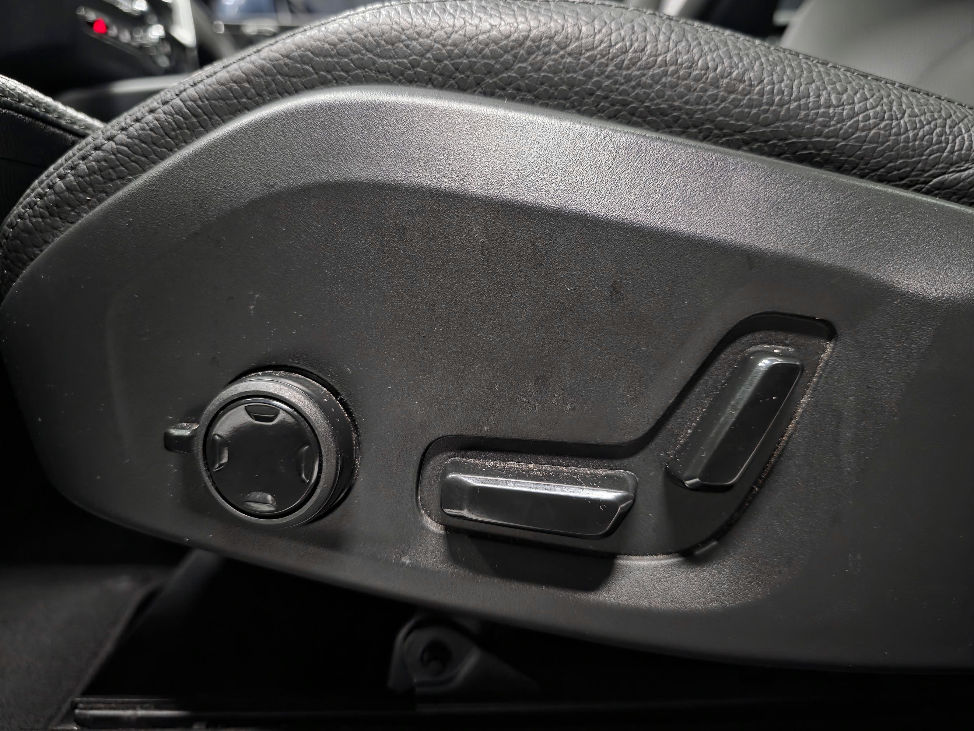 Volvo XC60 16