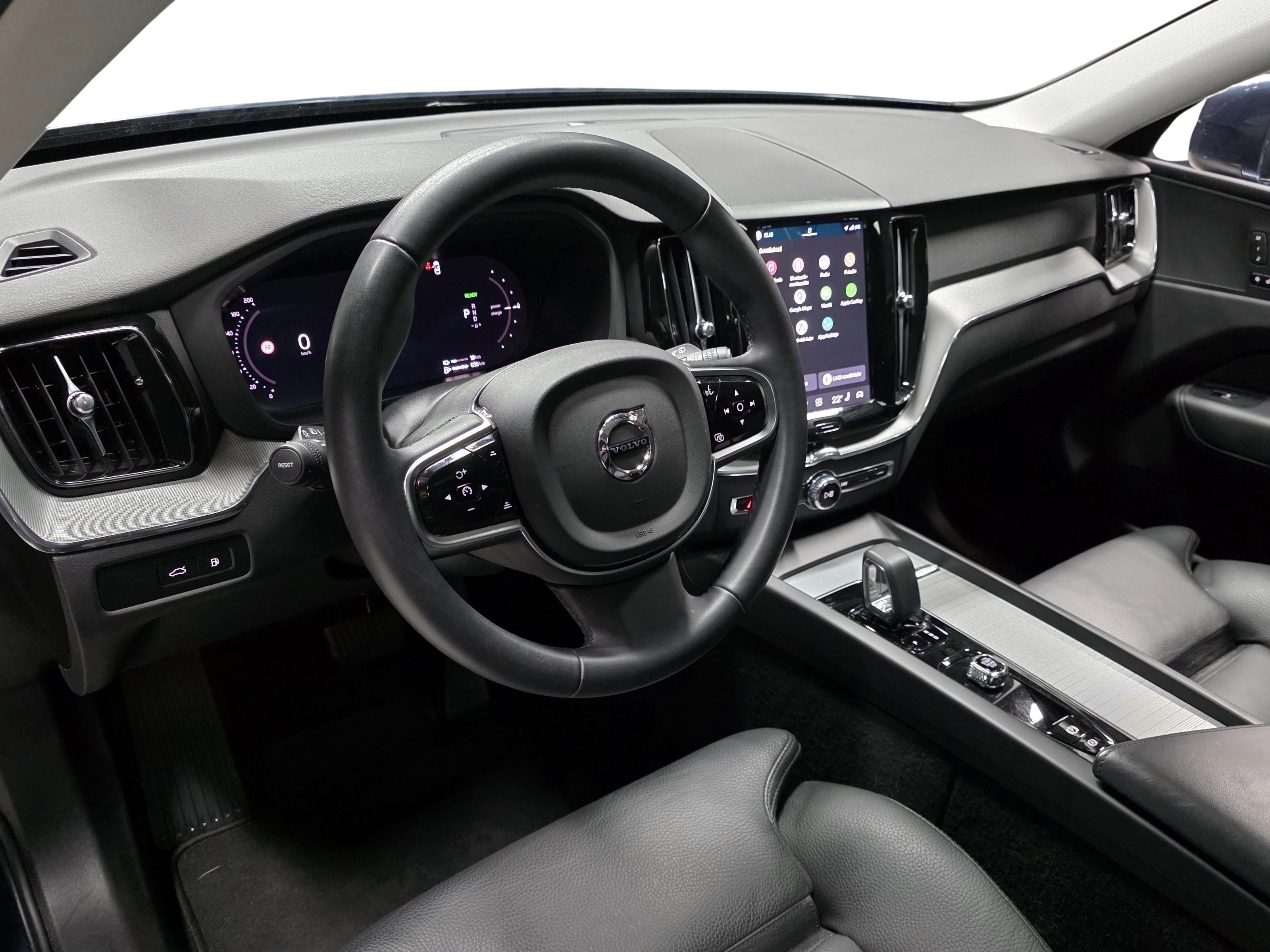 Volvo XC60 8