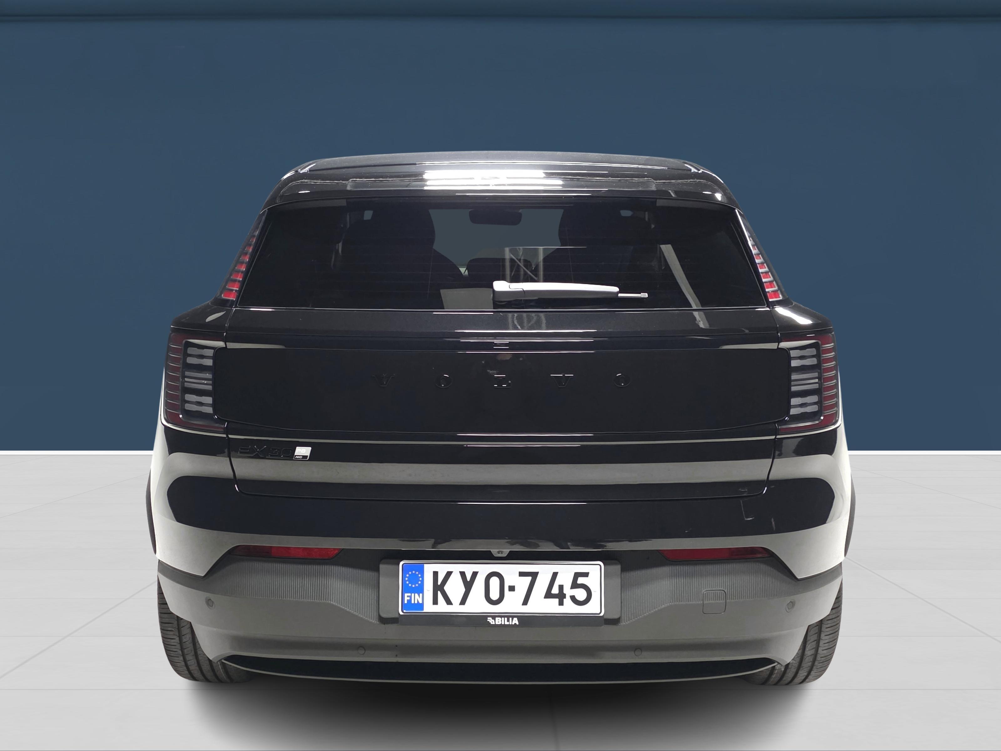 Volvo EX30 5