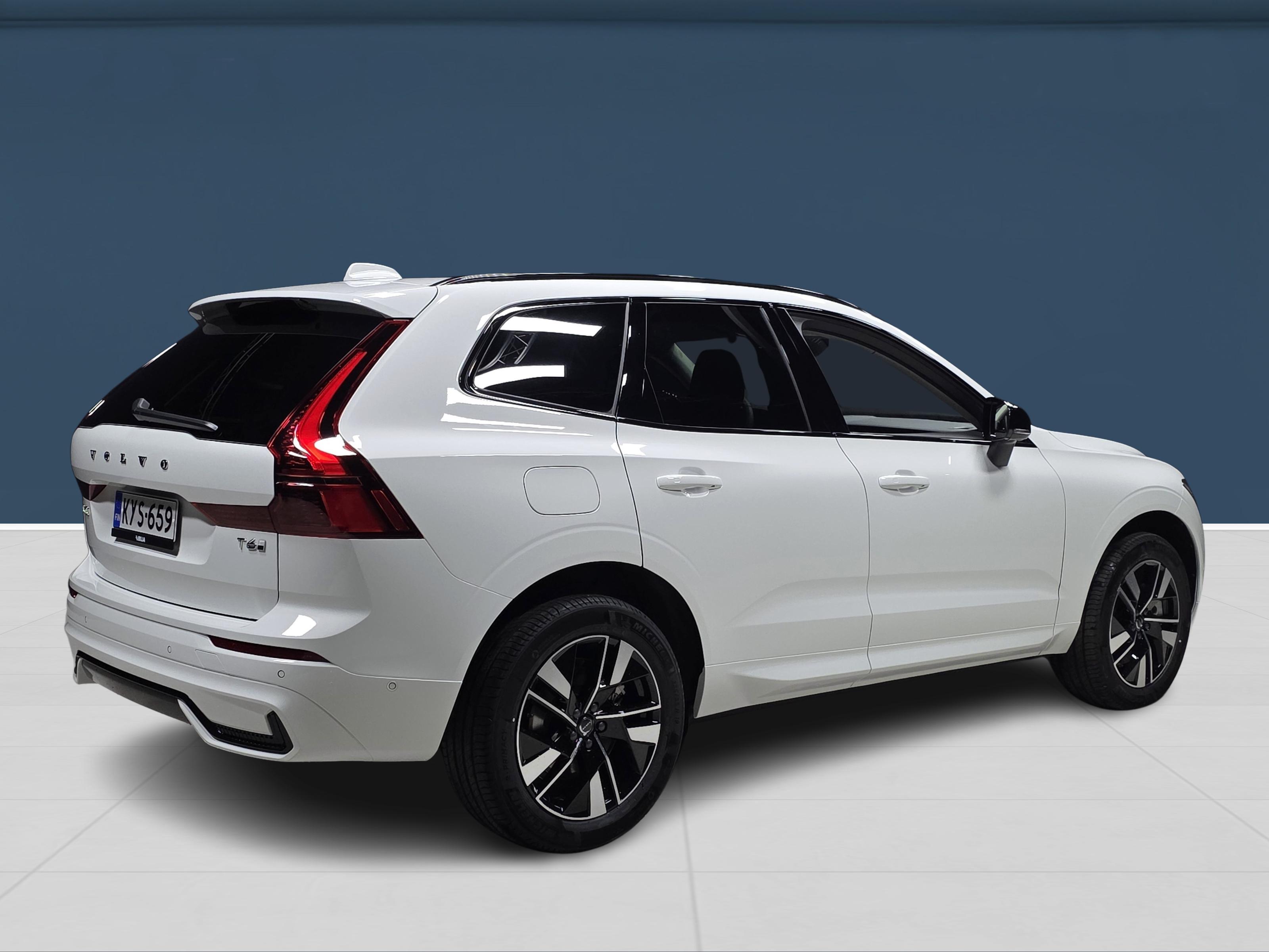 Volvo XC60 4