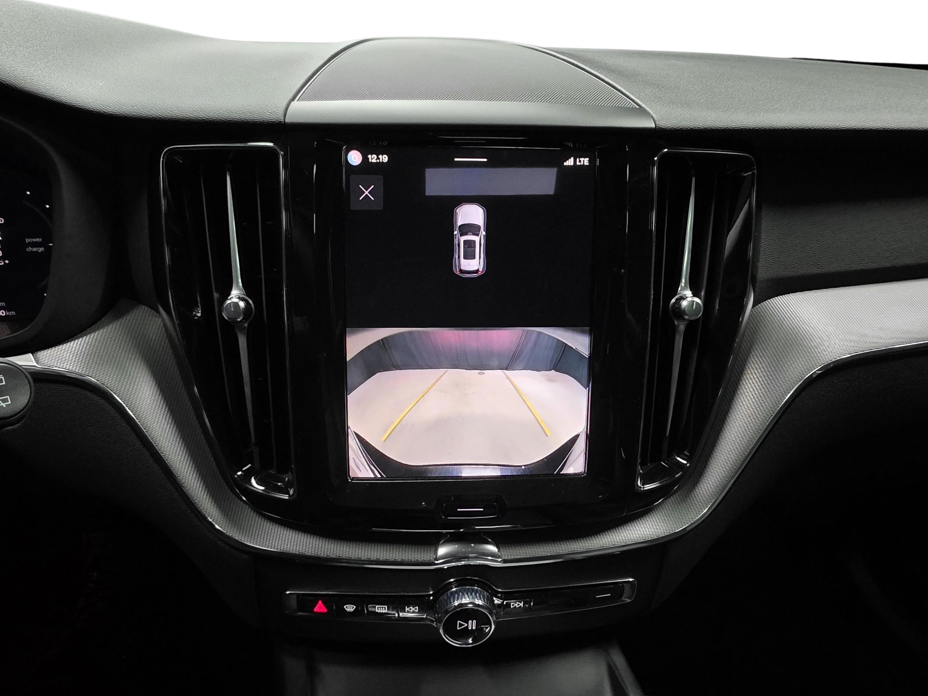 Volvo XC60 12