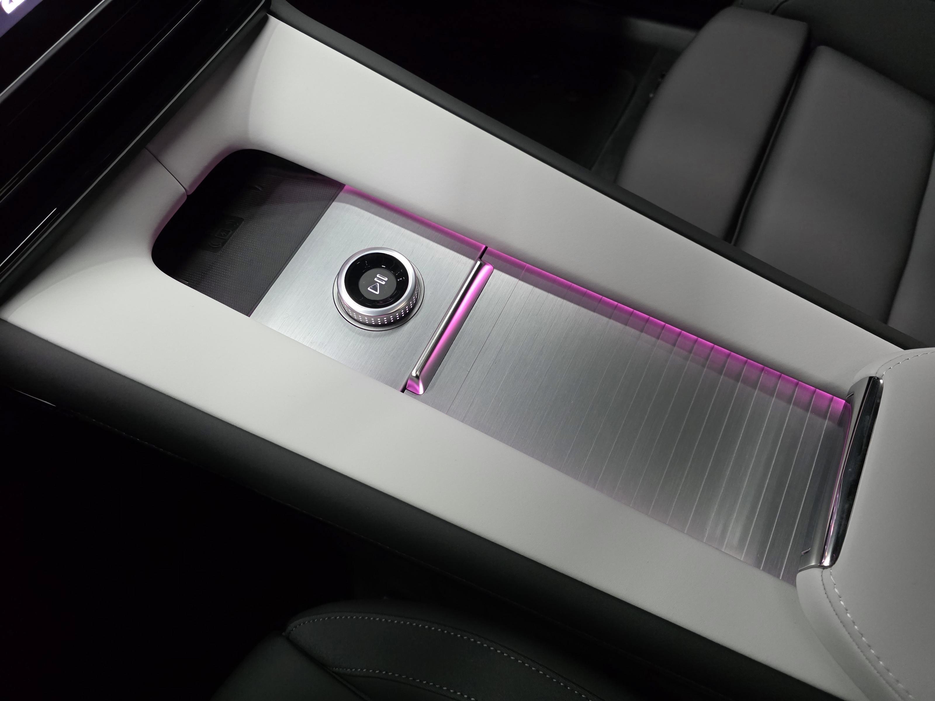 Polestar 4 14