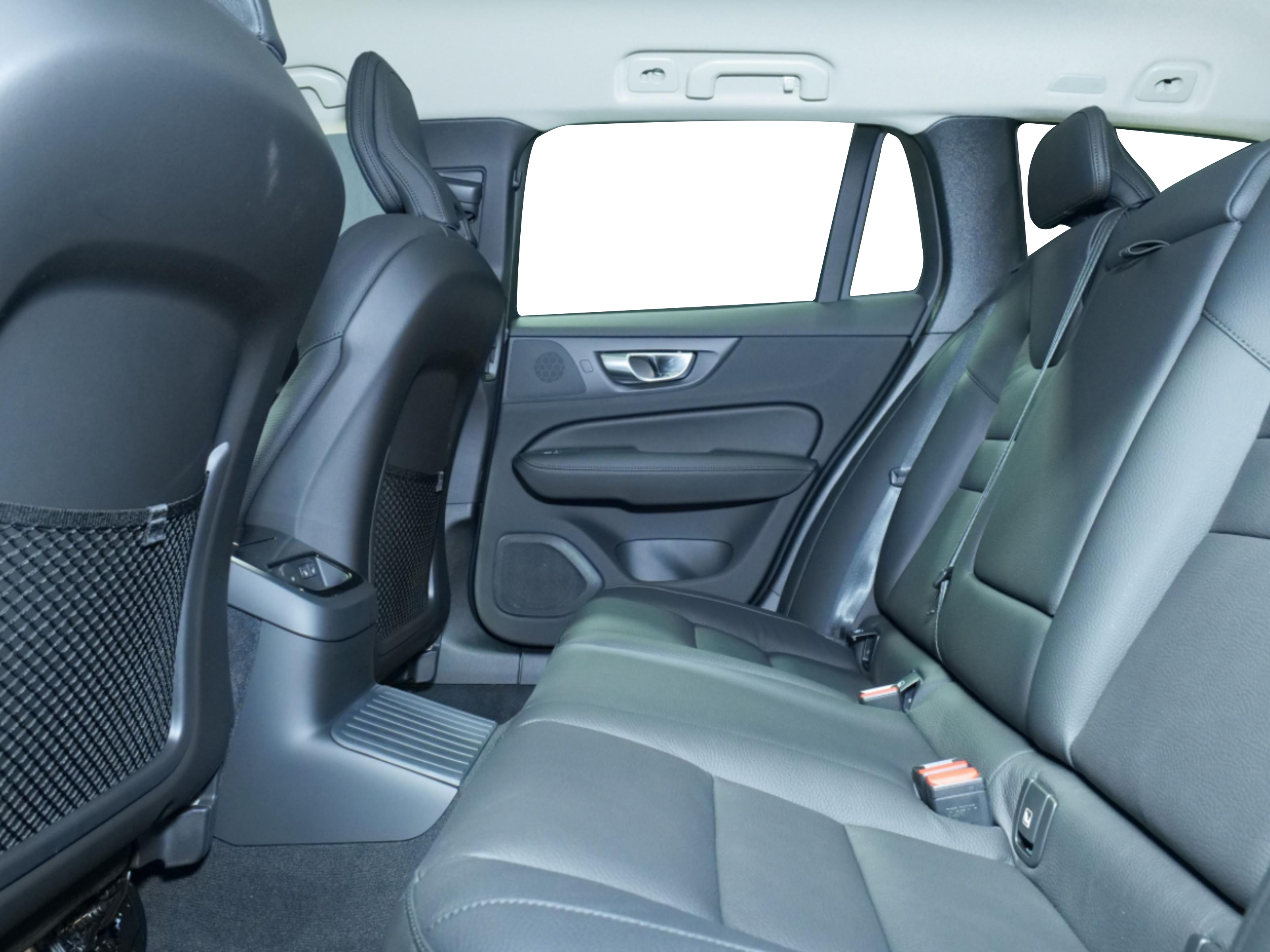 Volvo V60 9