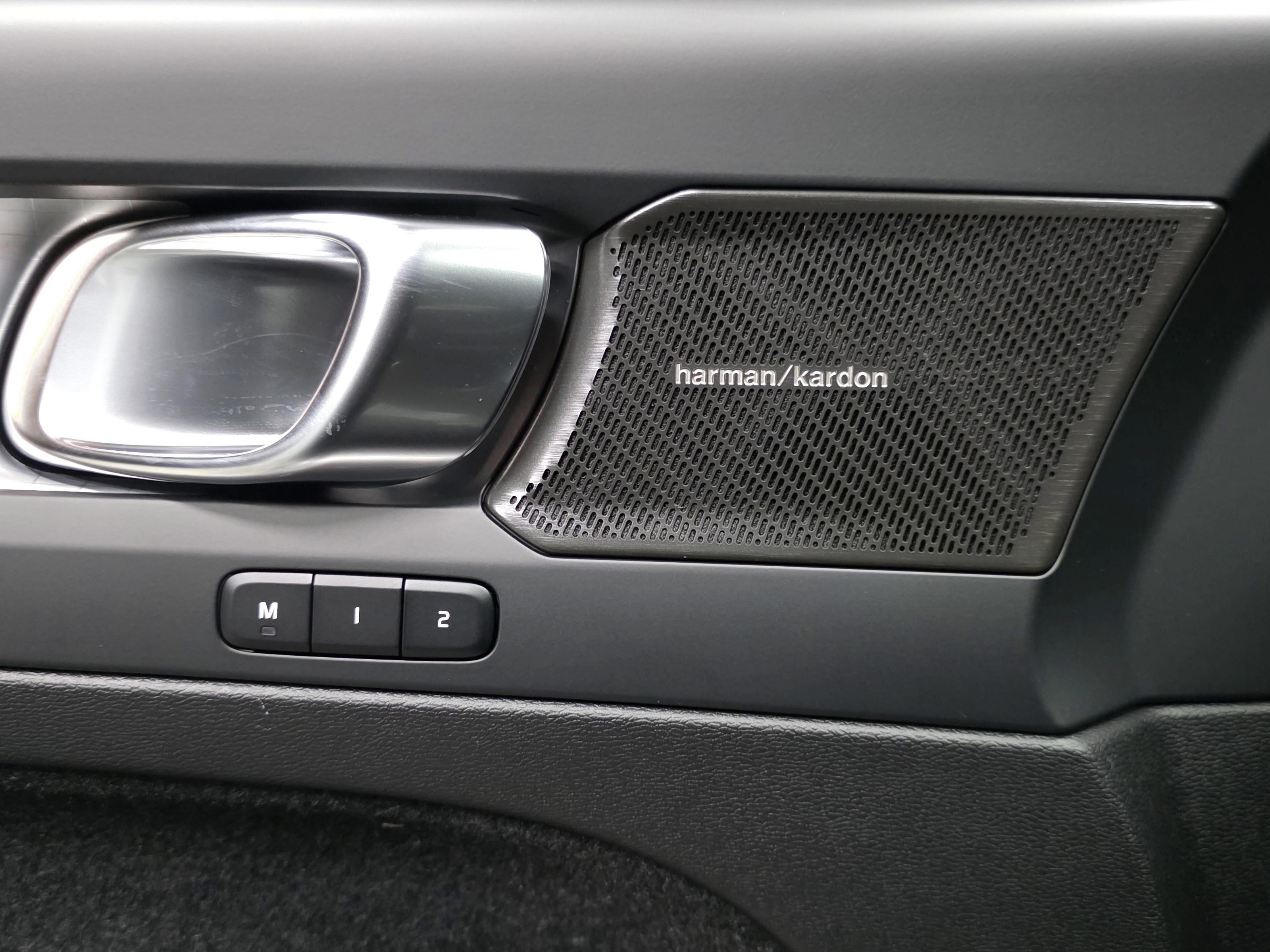 Volvo XC40 15