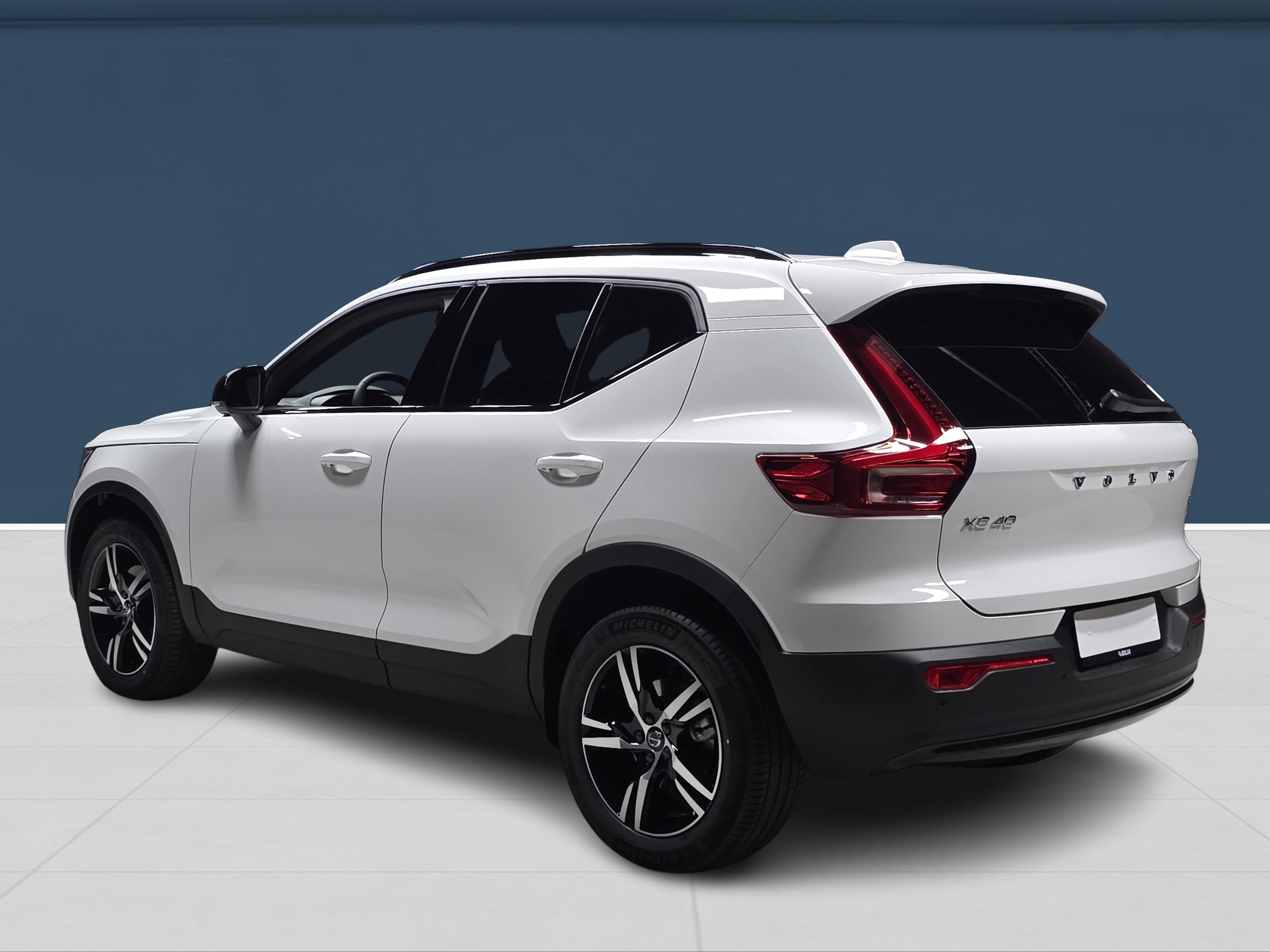 Volvo XC40 6