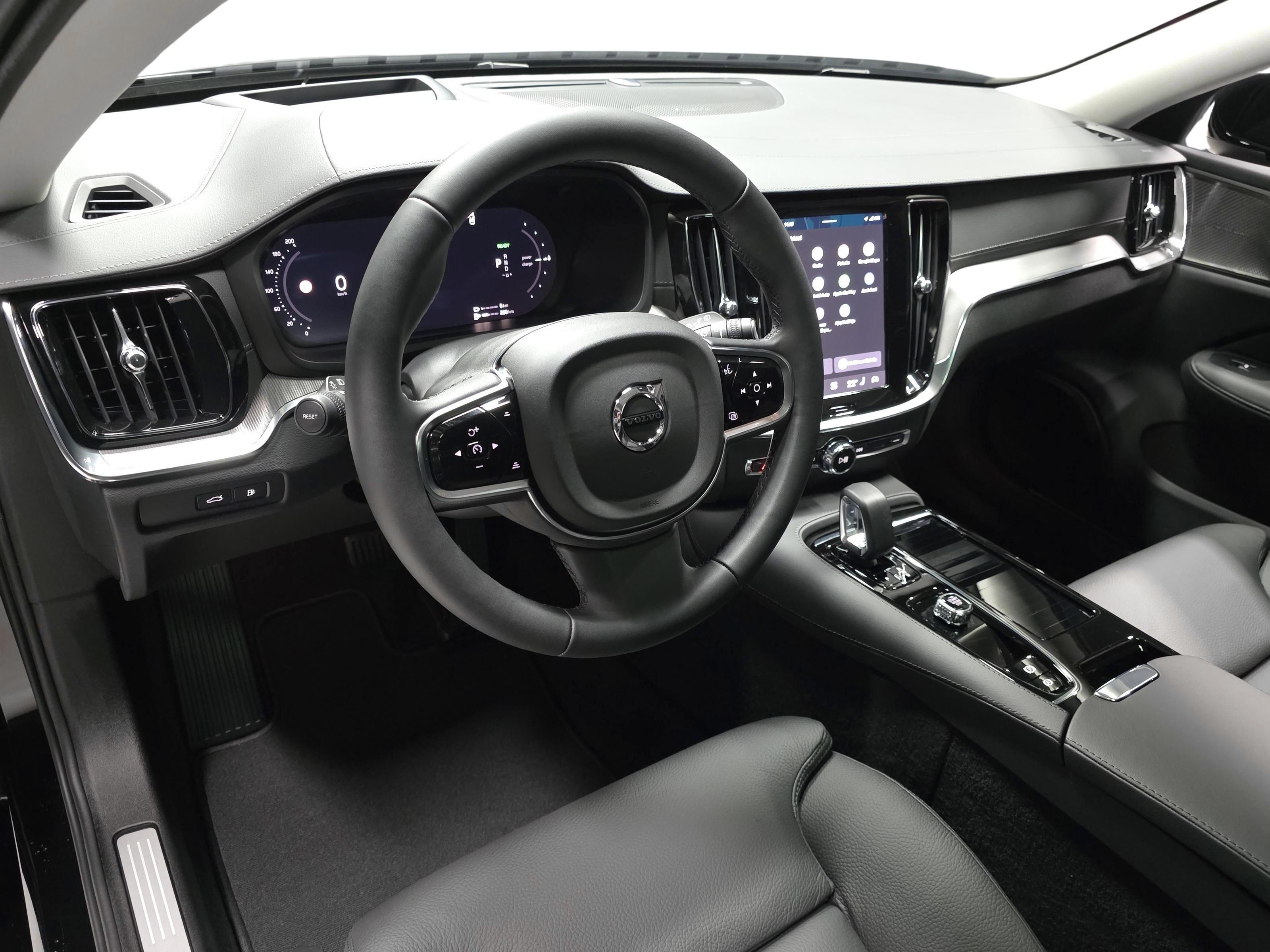 Volvo V60 8