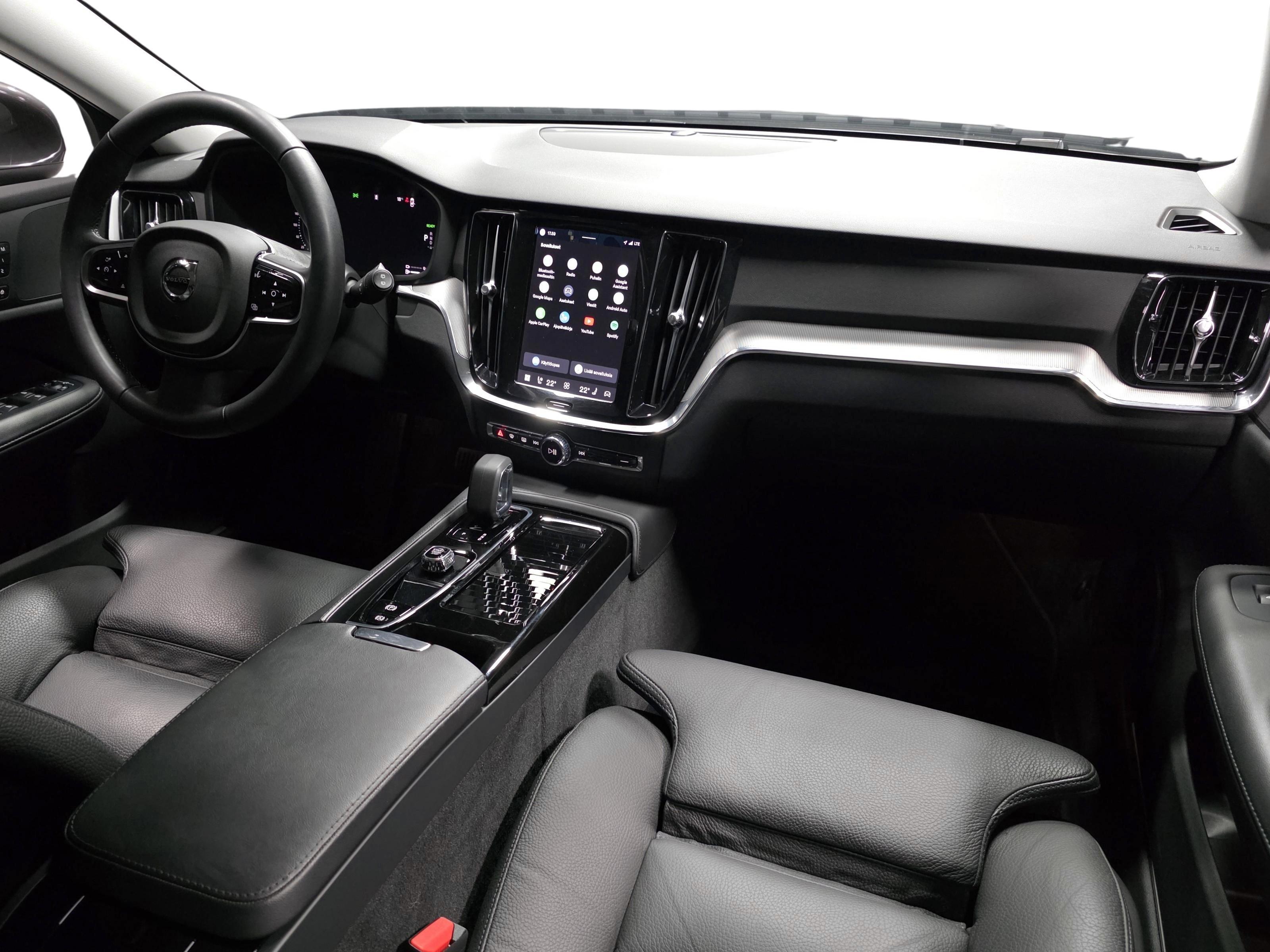 Volvo V60 17