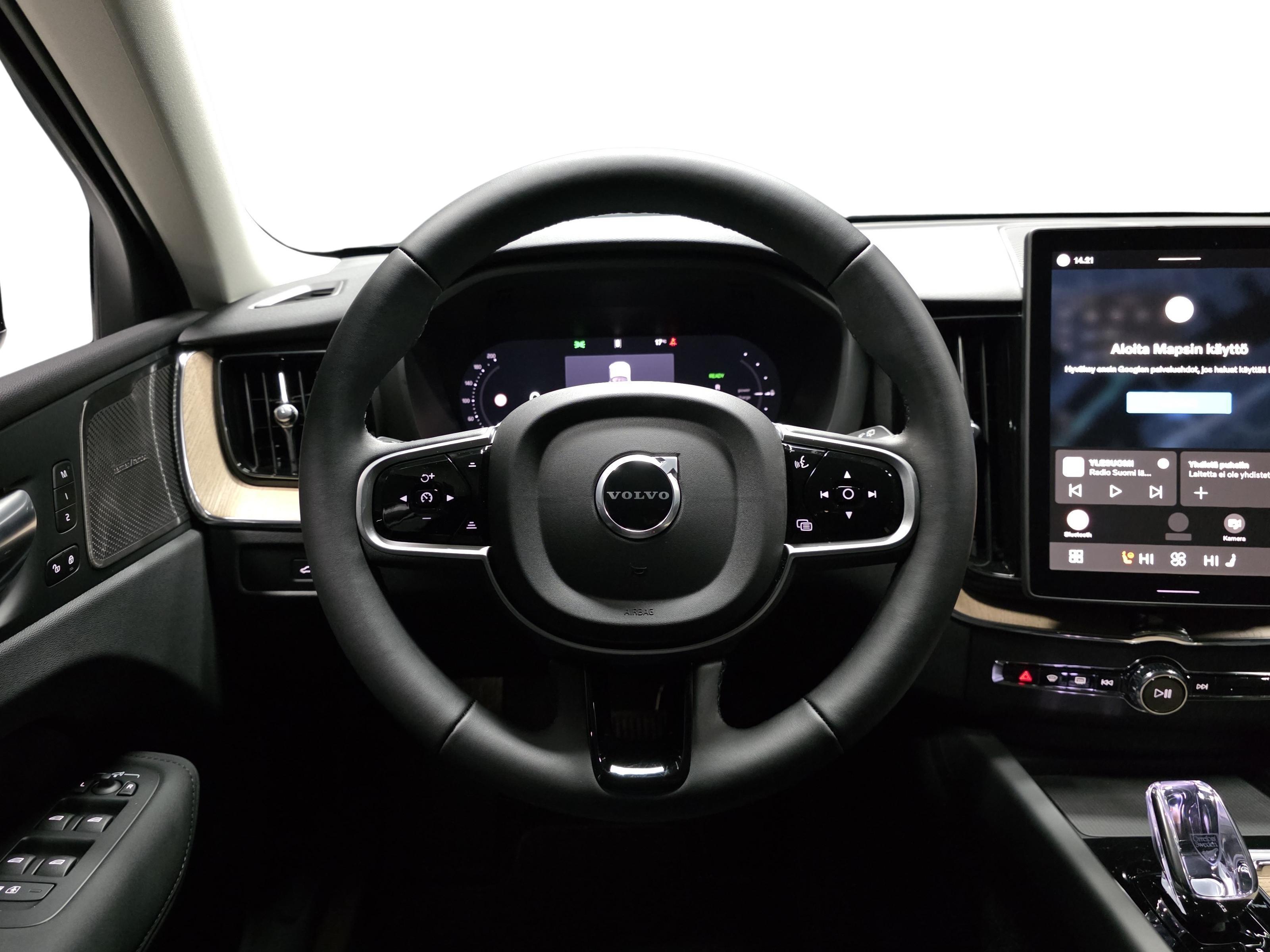 Volvo XC60 10