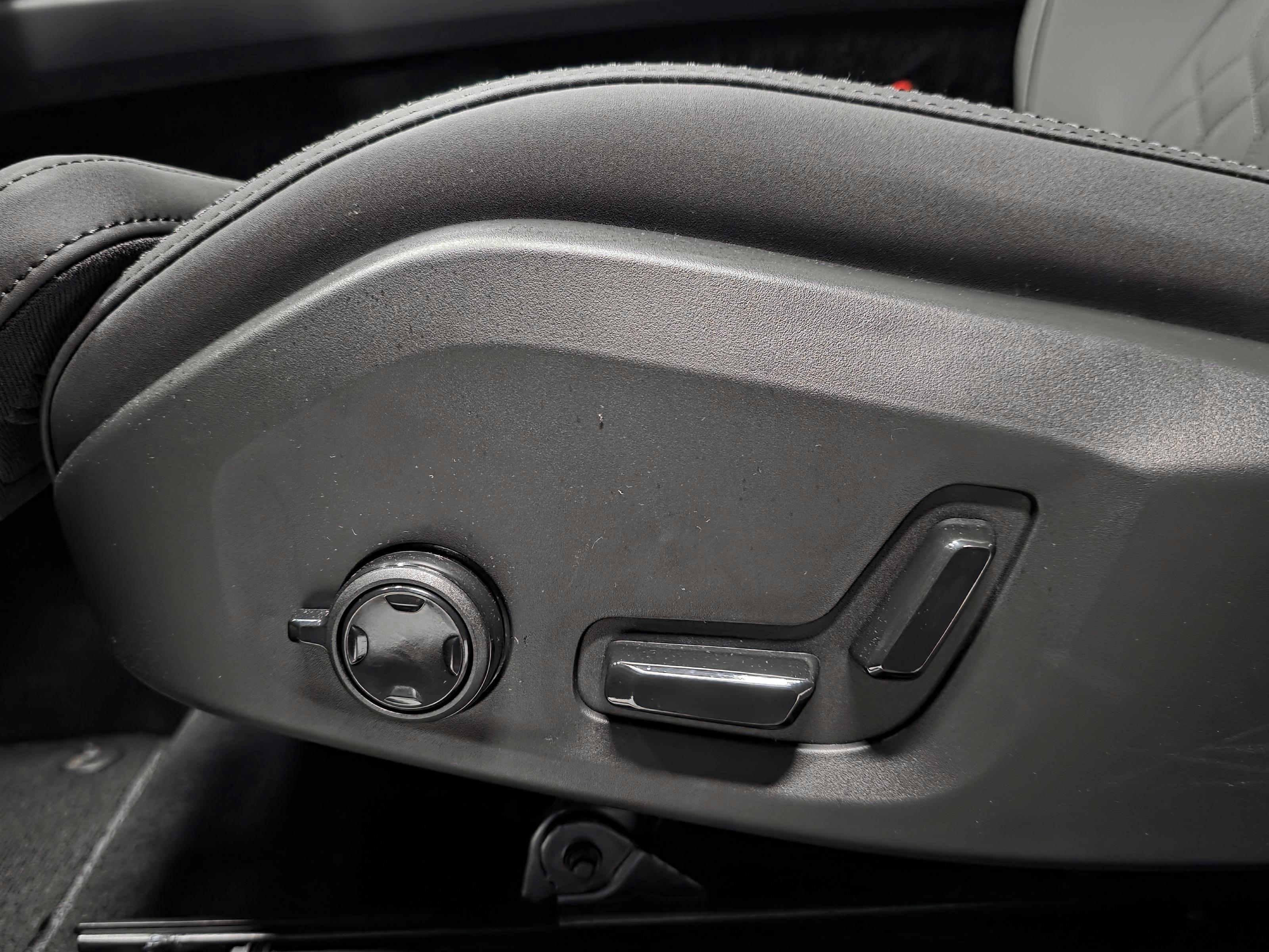 Volvo XC60 15