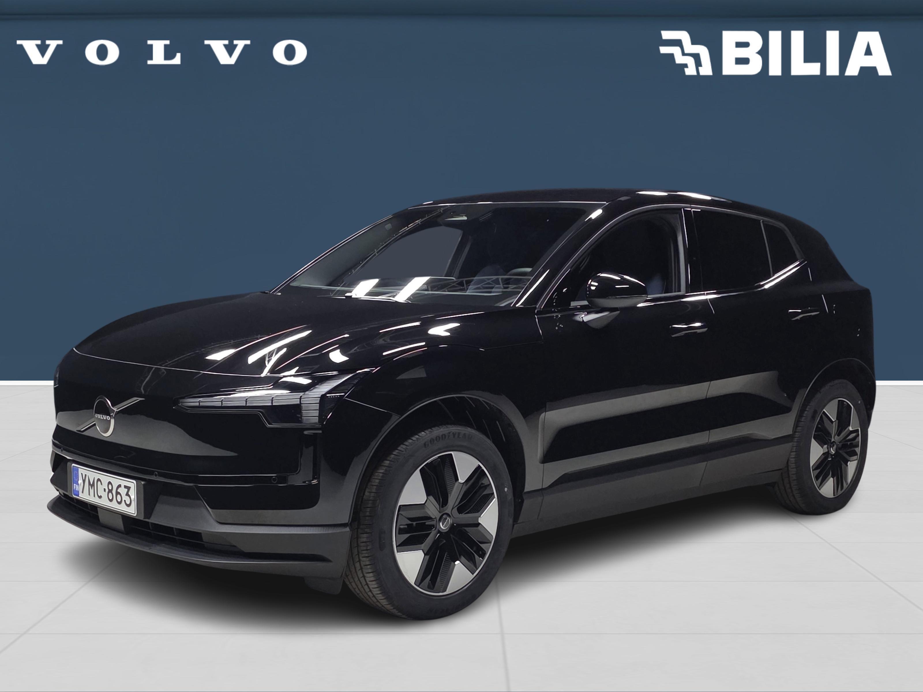 Volvo EX30 1