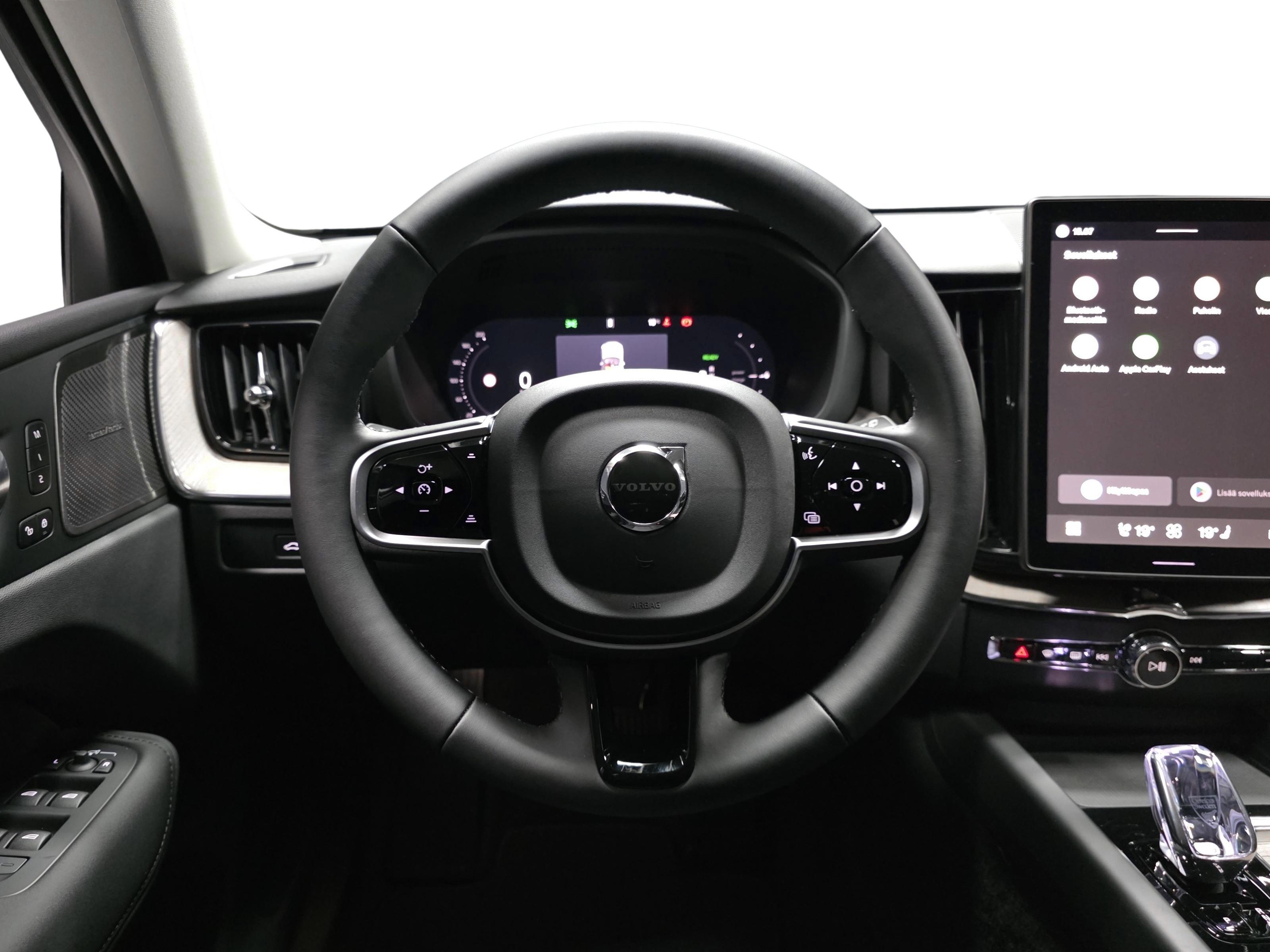 Volvo XC60 10