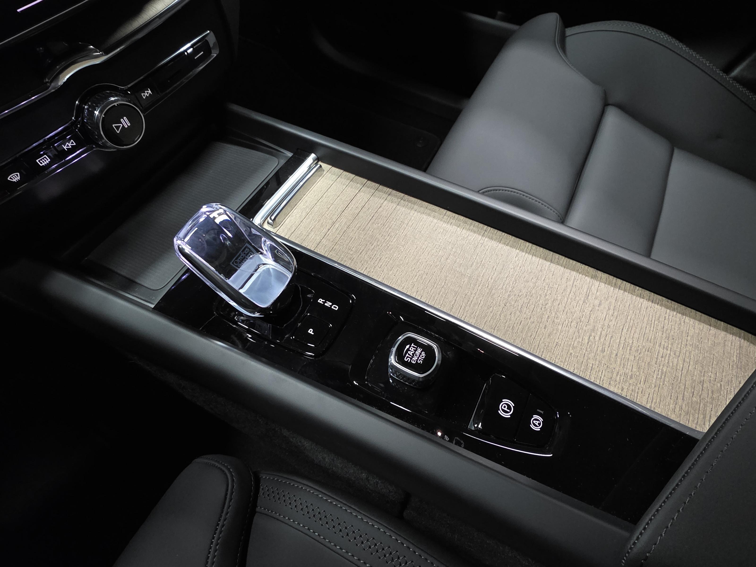Volvo XC60 13