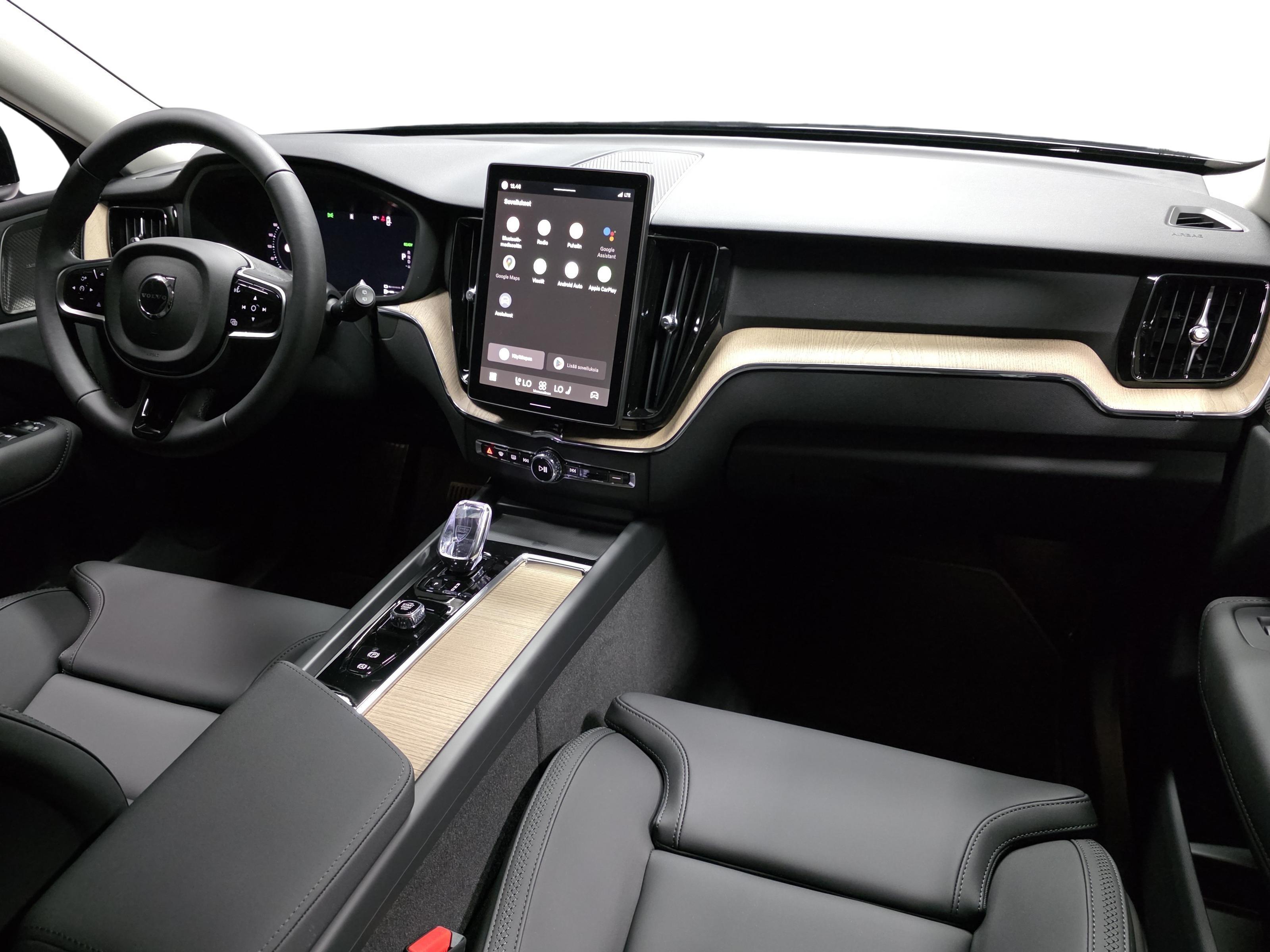 Volvo XC60 16