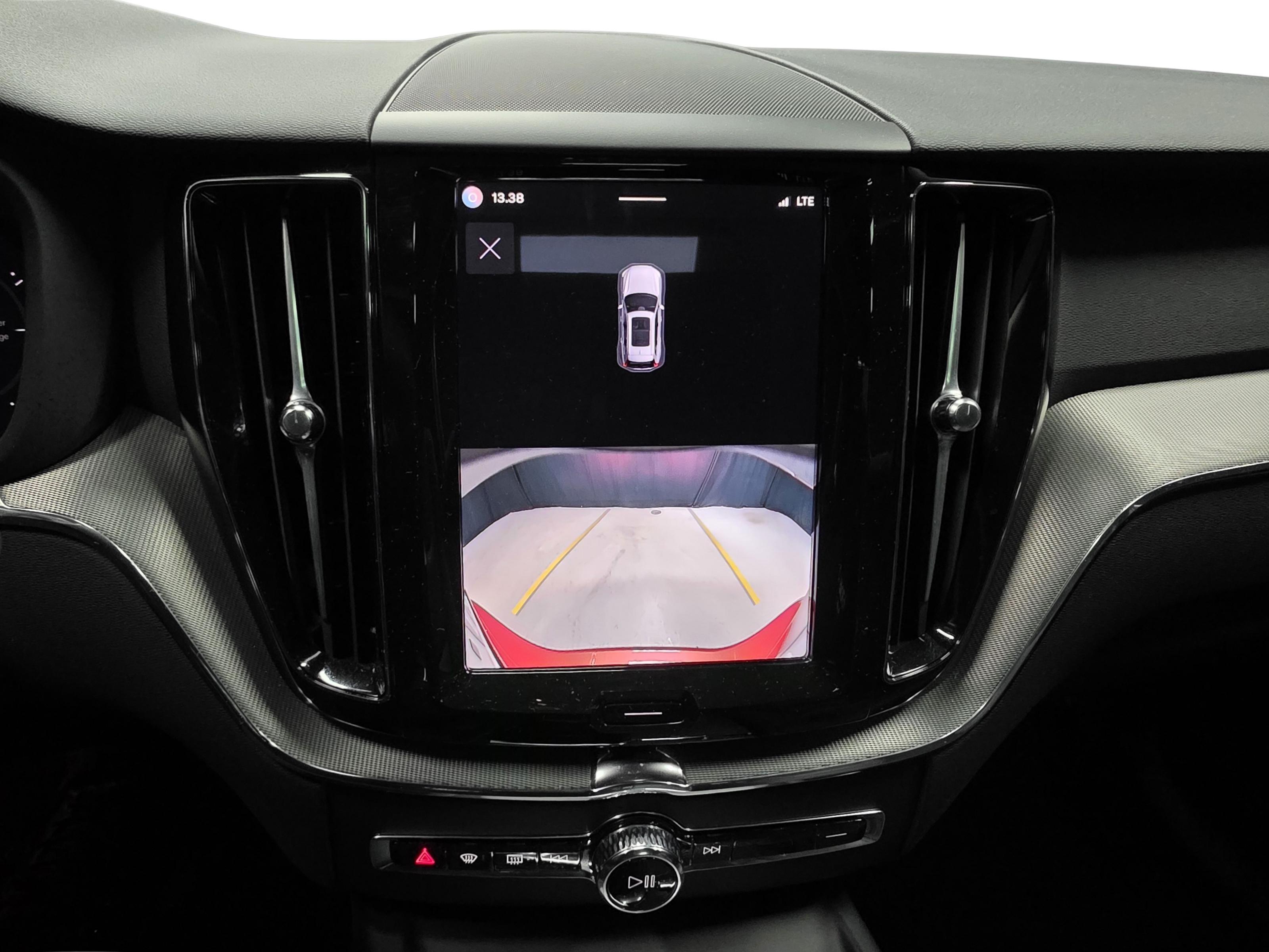 Volvo XC60 12