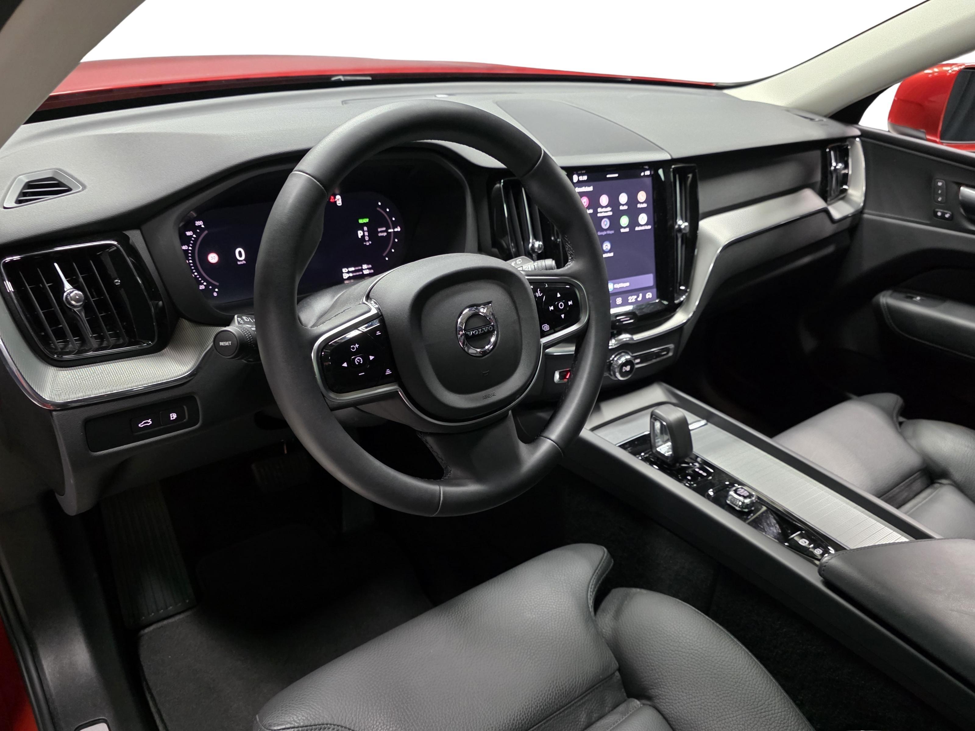 Volvo XC60 8