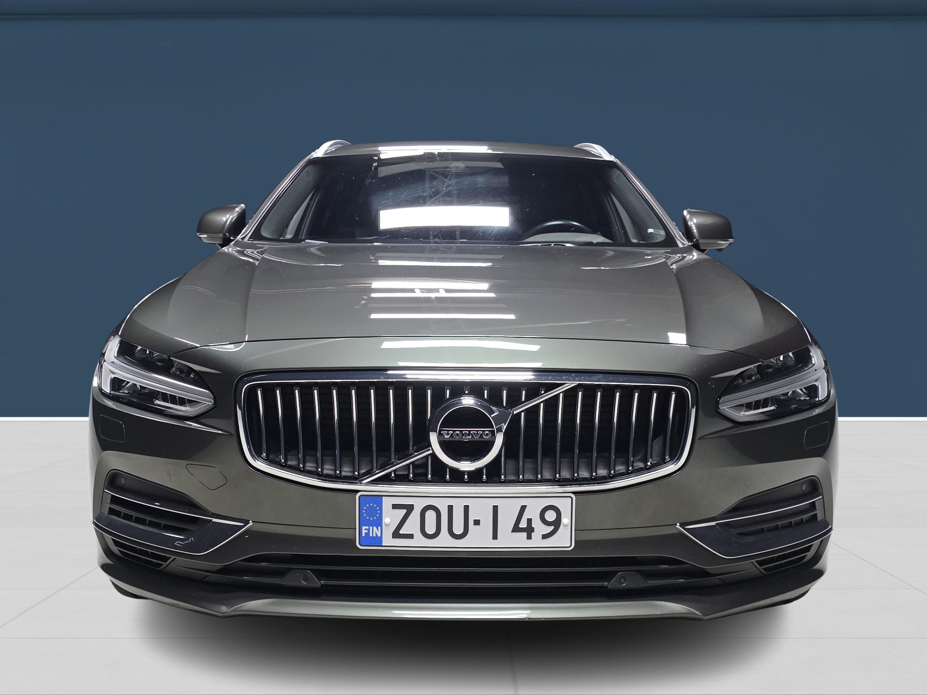 Volvo V90 2