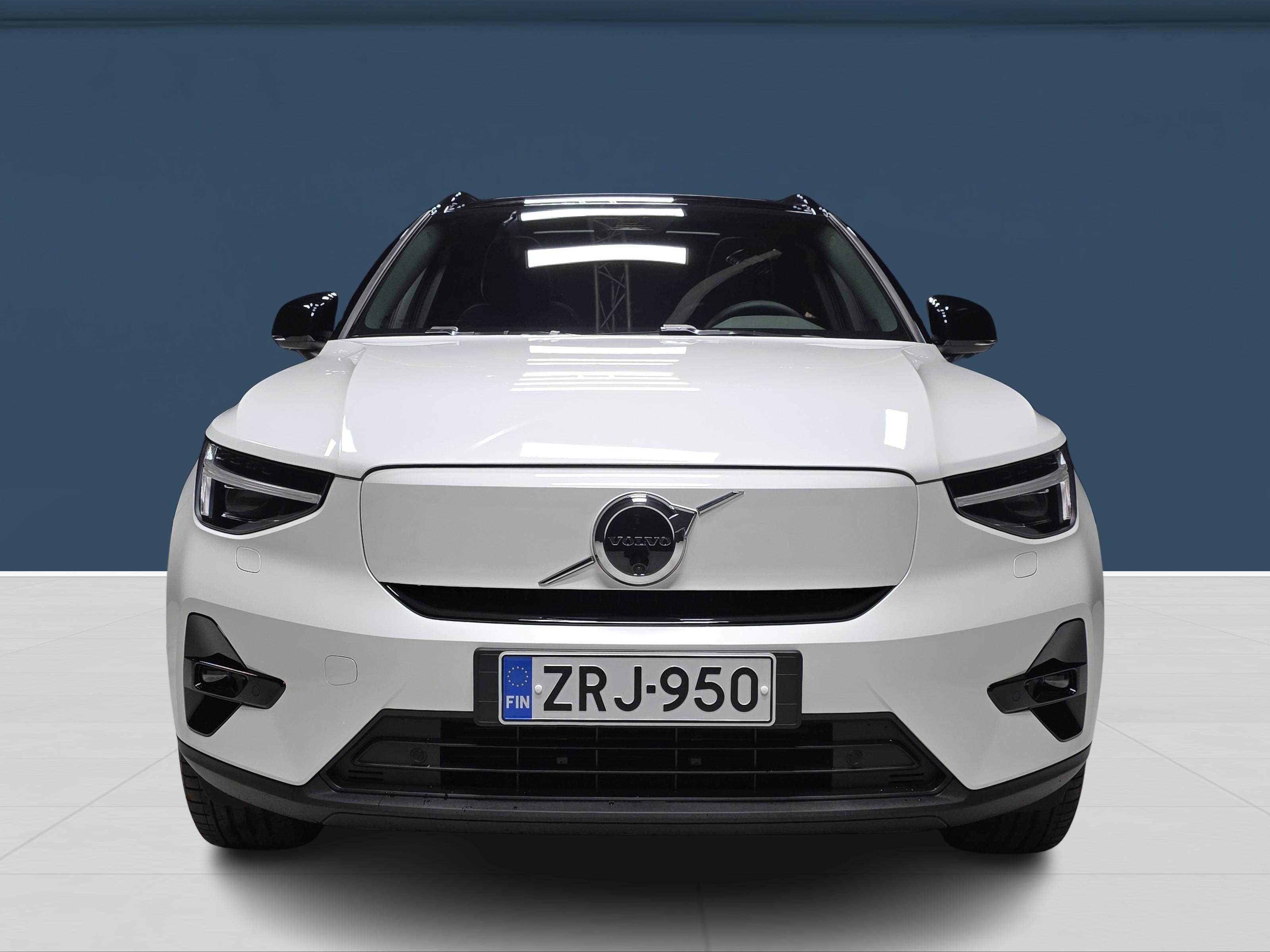 Volvo EX40 2