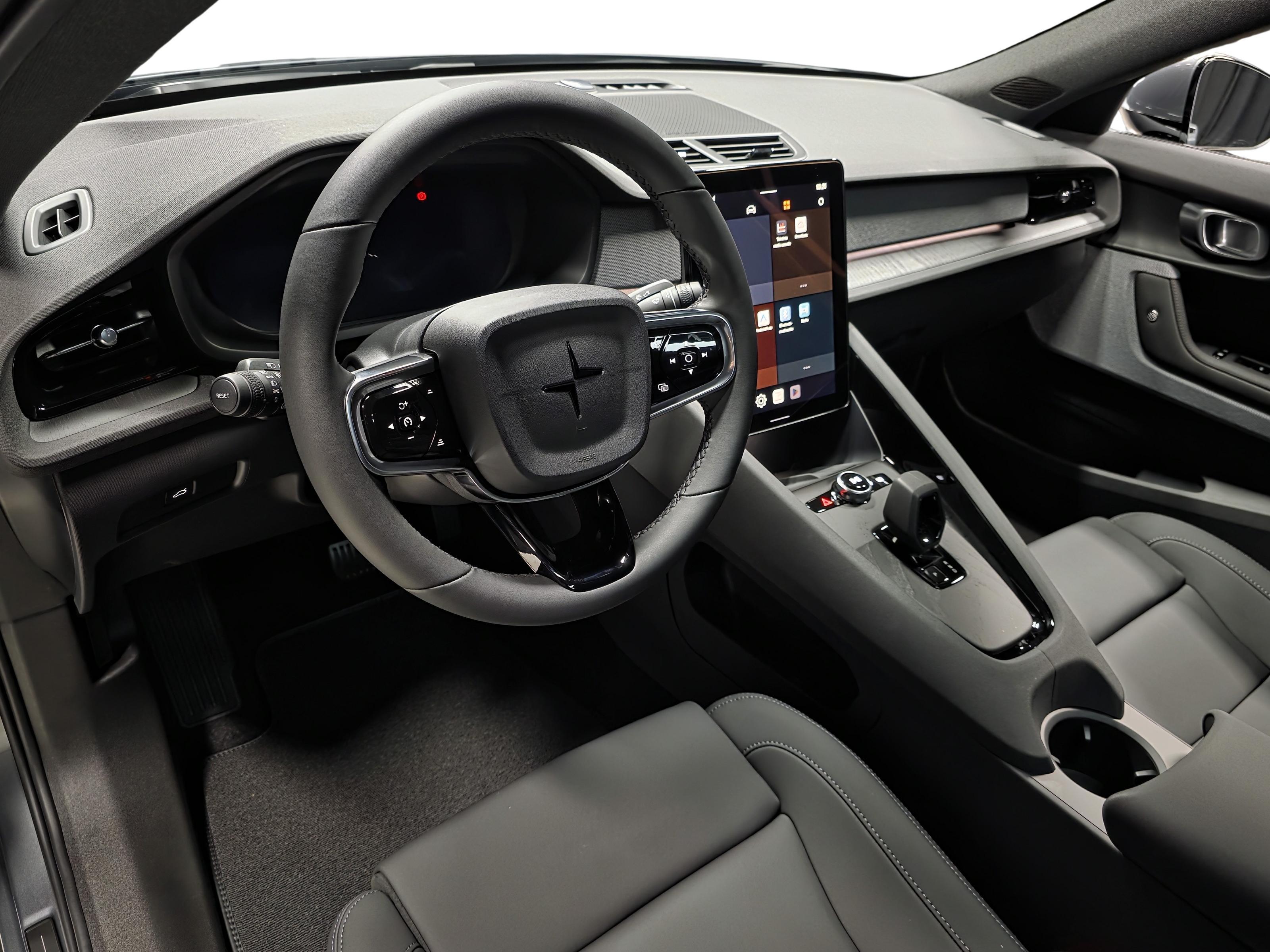Polestar 2 8