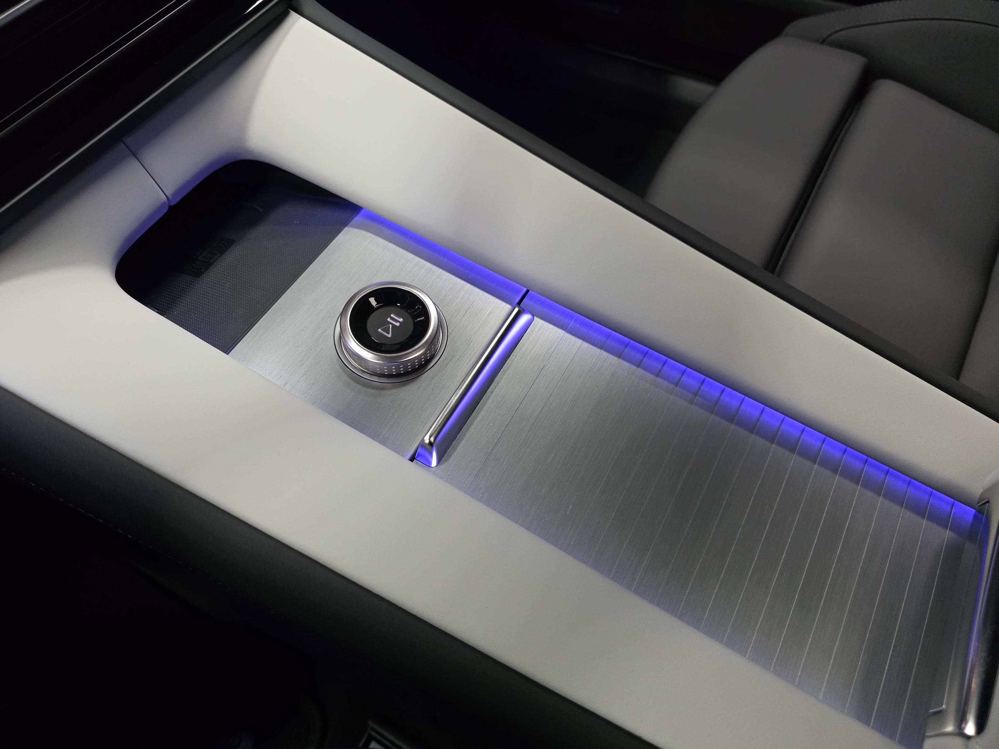Polestar 4 14