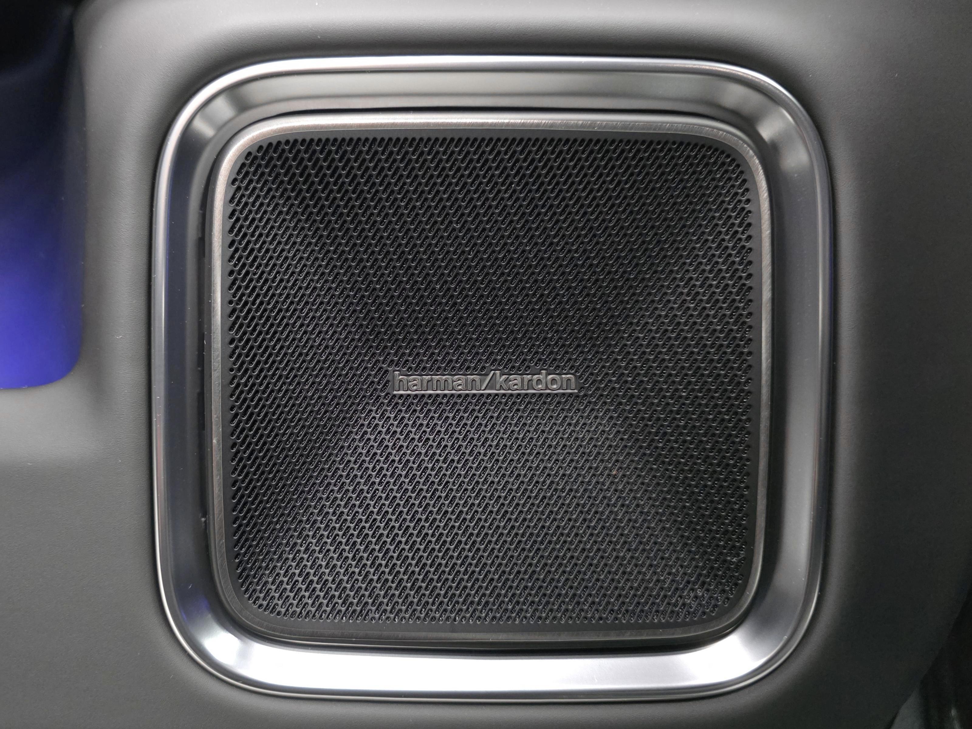 Polestar 4 16