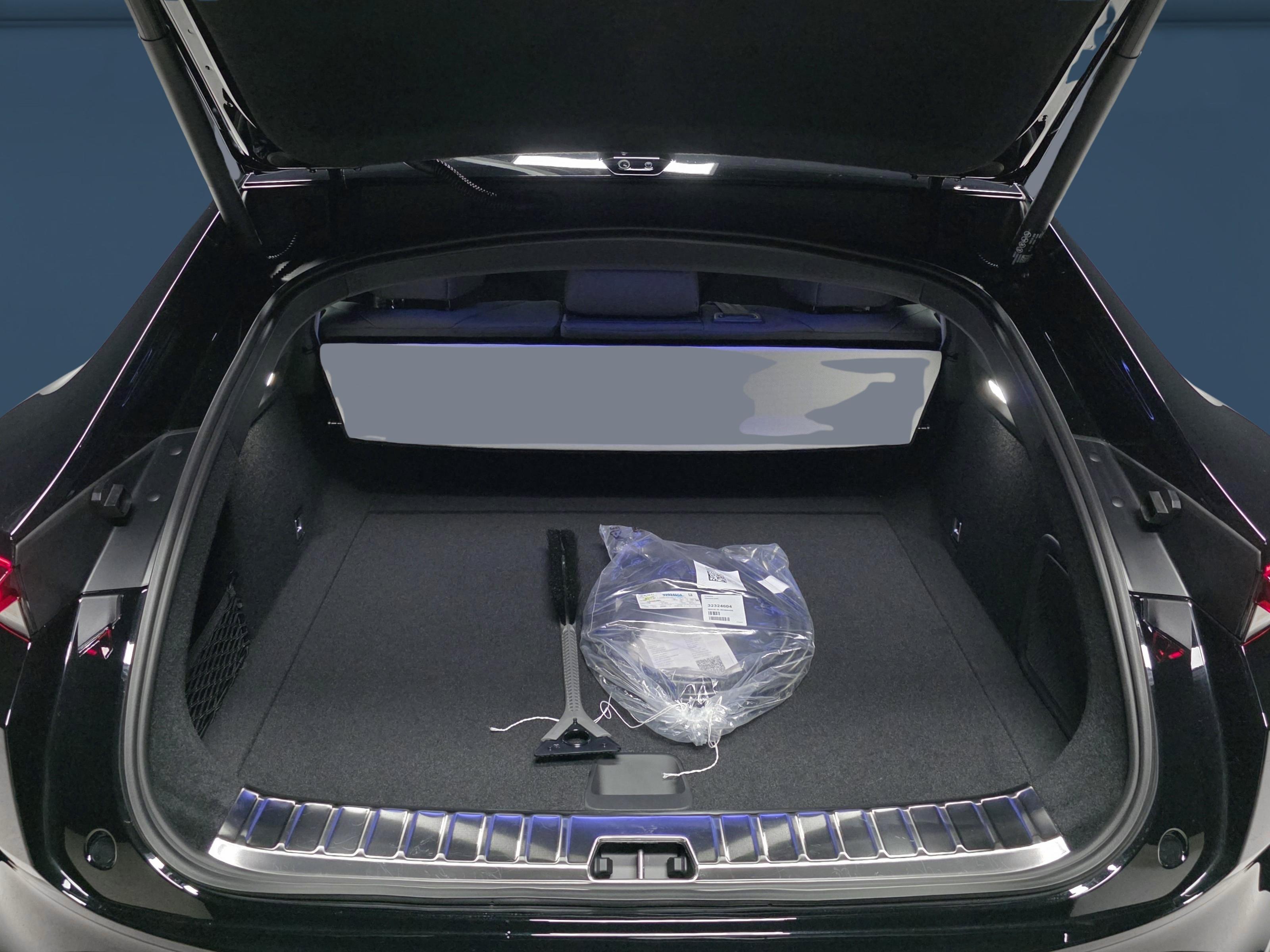 Polestar 4 11