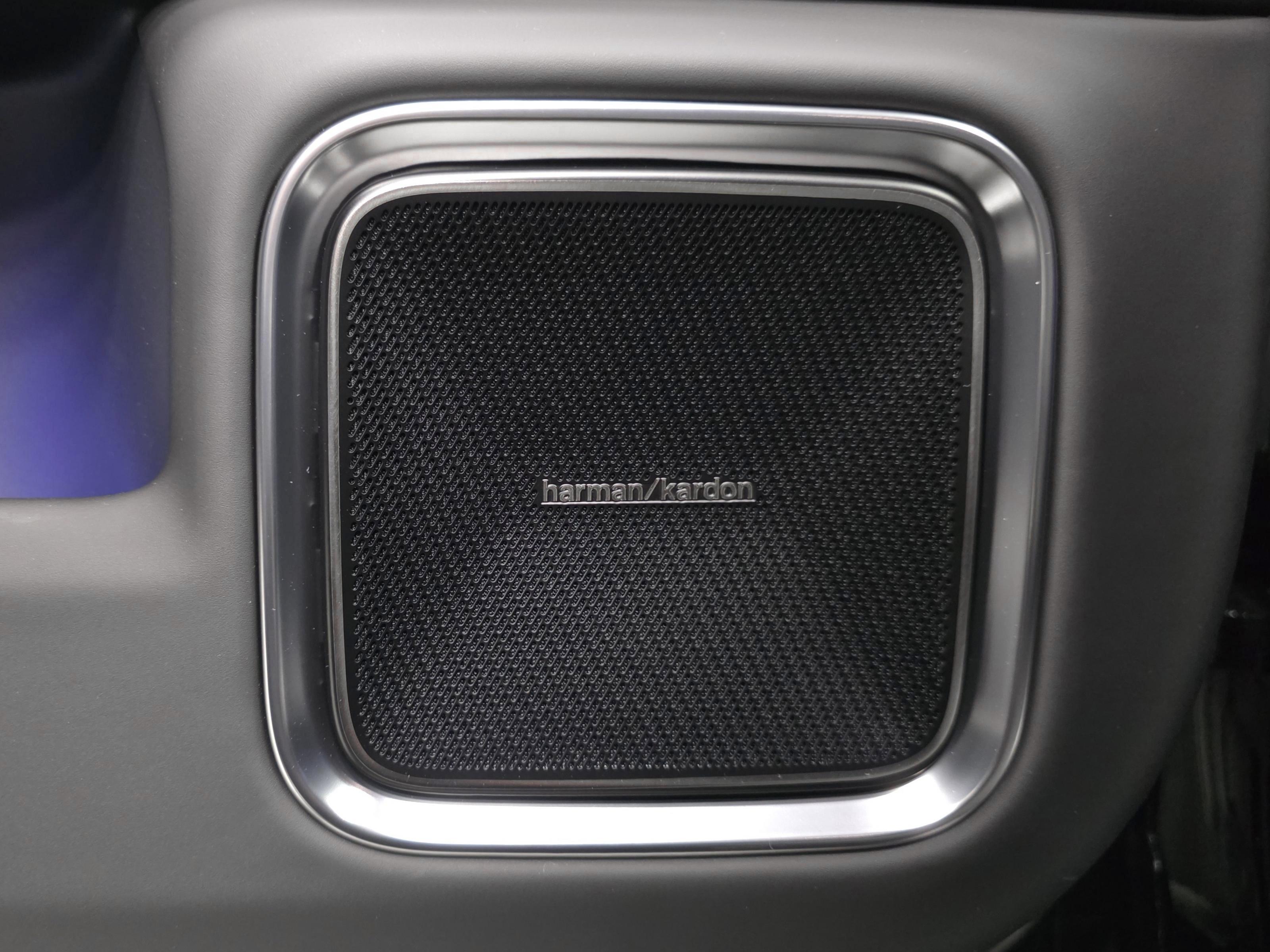 Polestar 4 16