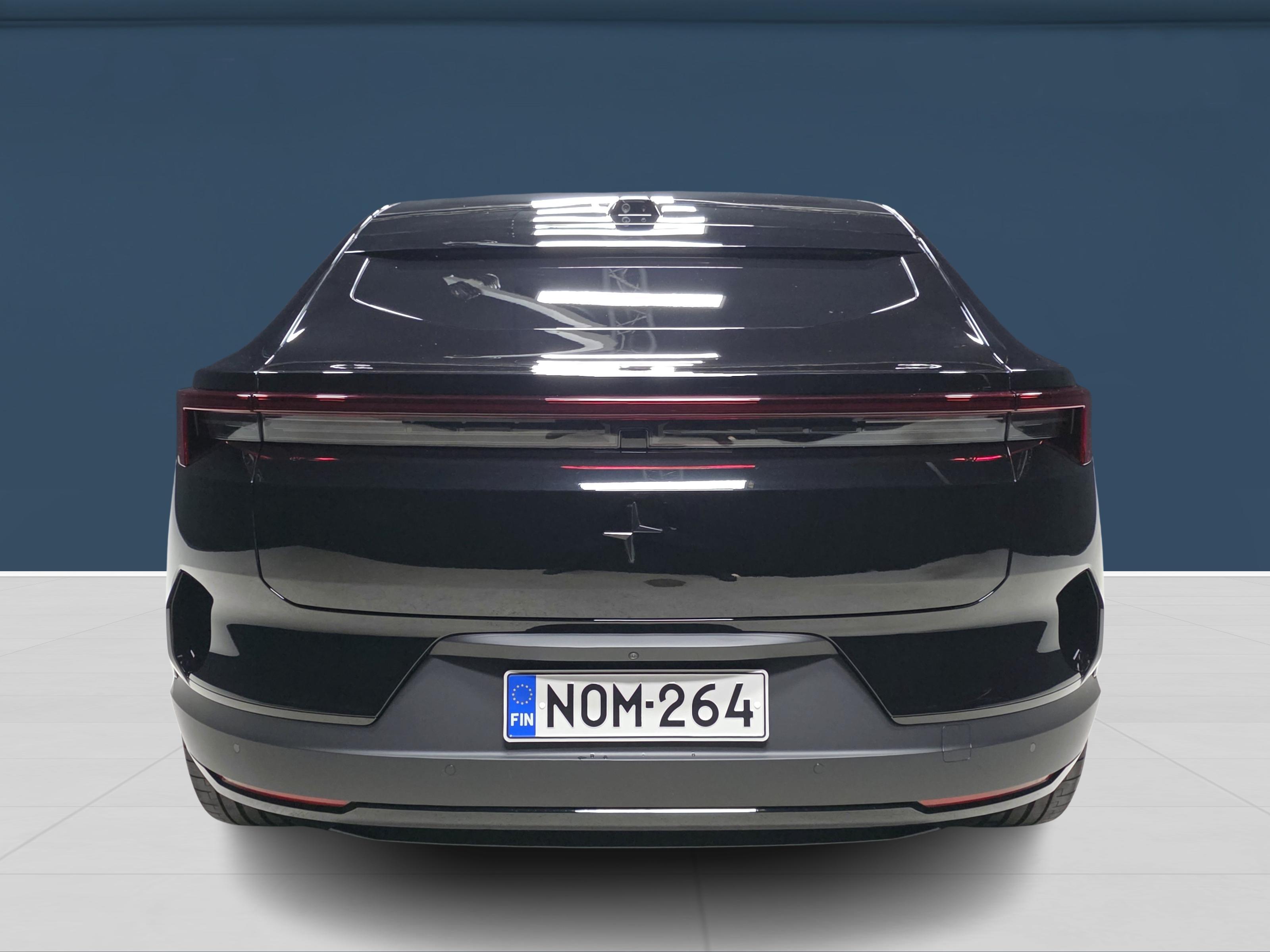 Polestar 4 5