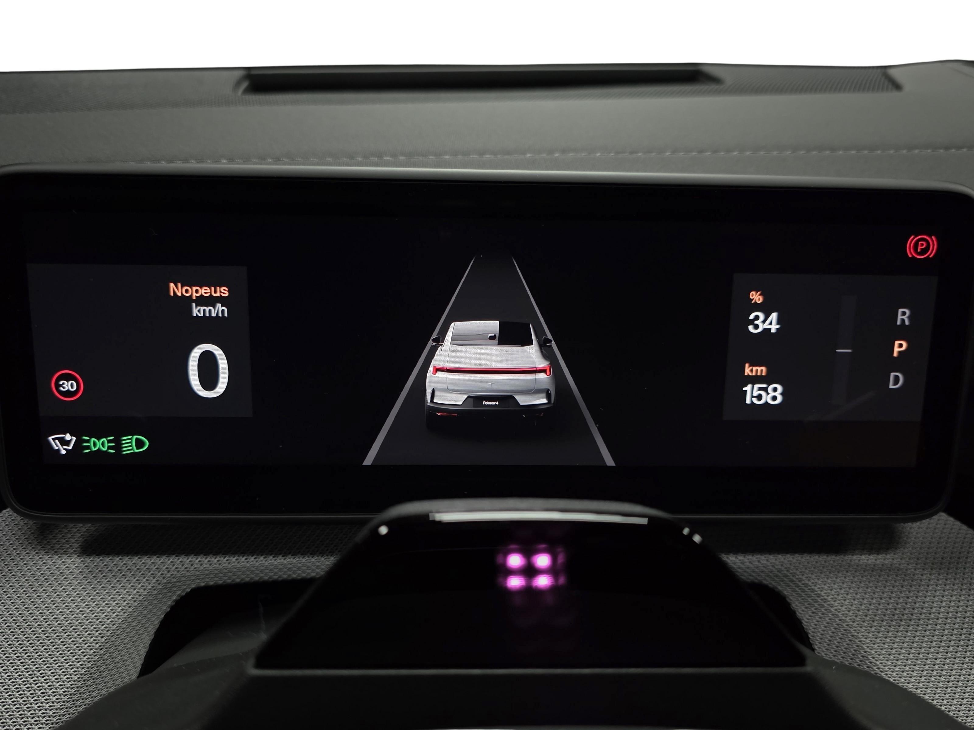 Polestar 4 7