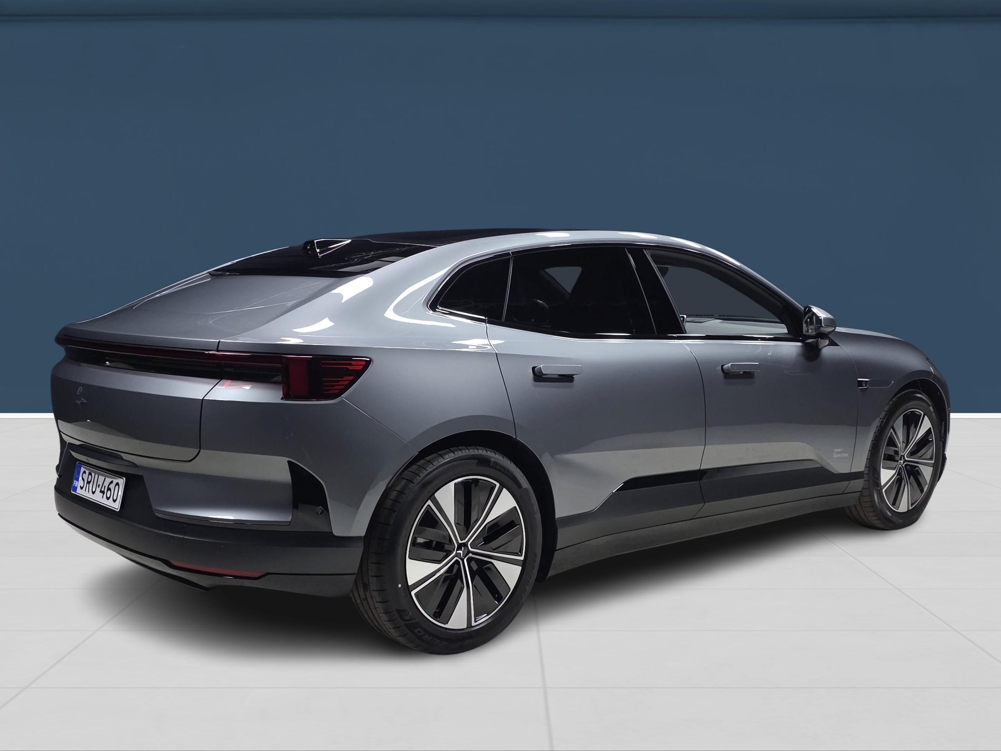 Polestar 4 4