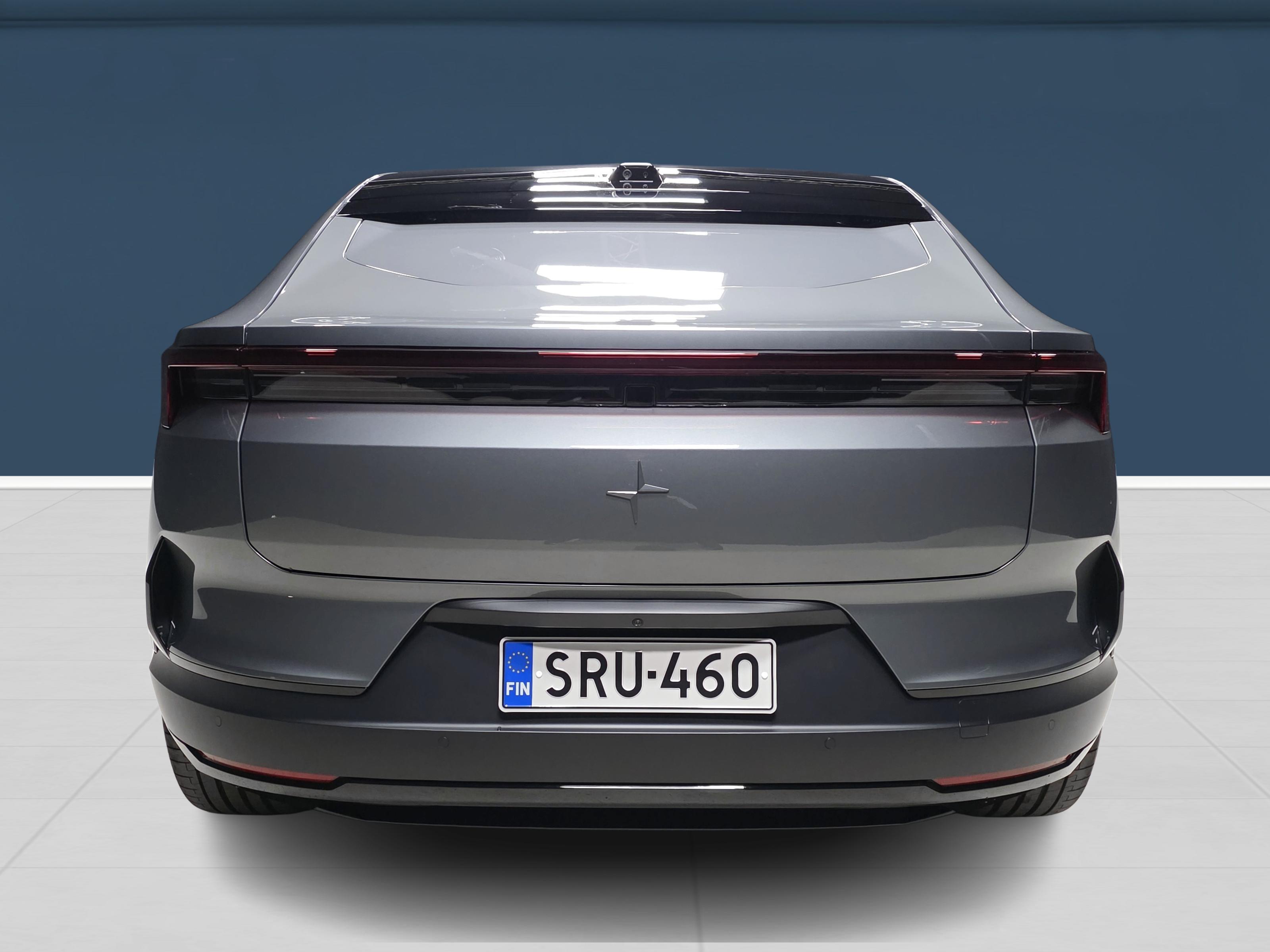 Polestar 4 5