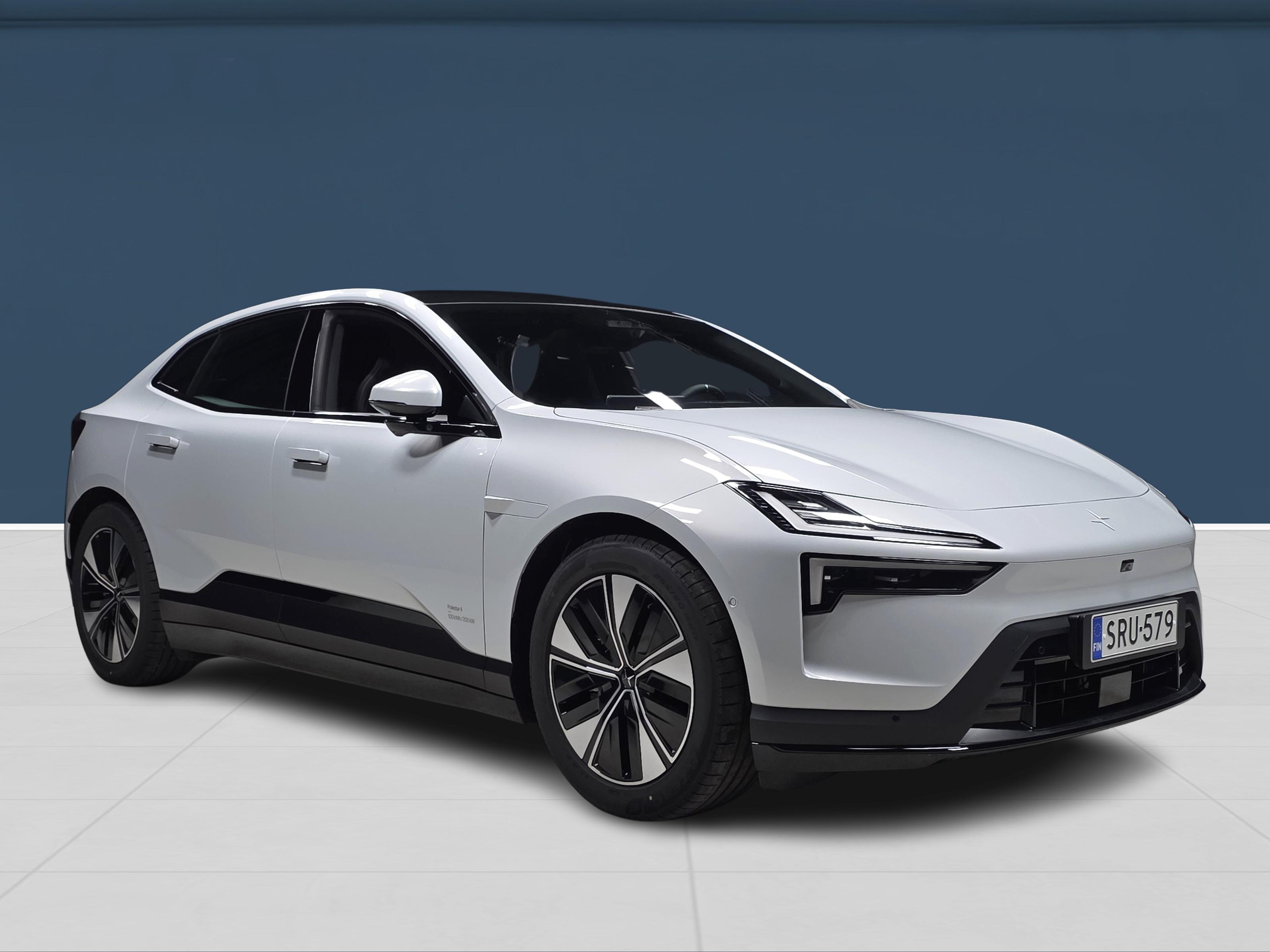 Polestar 4 3