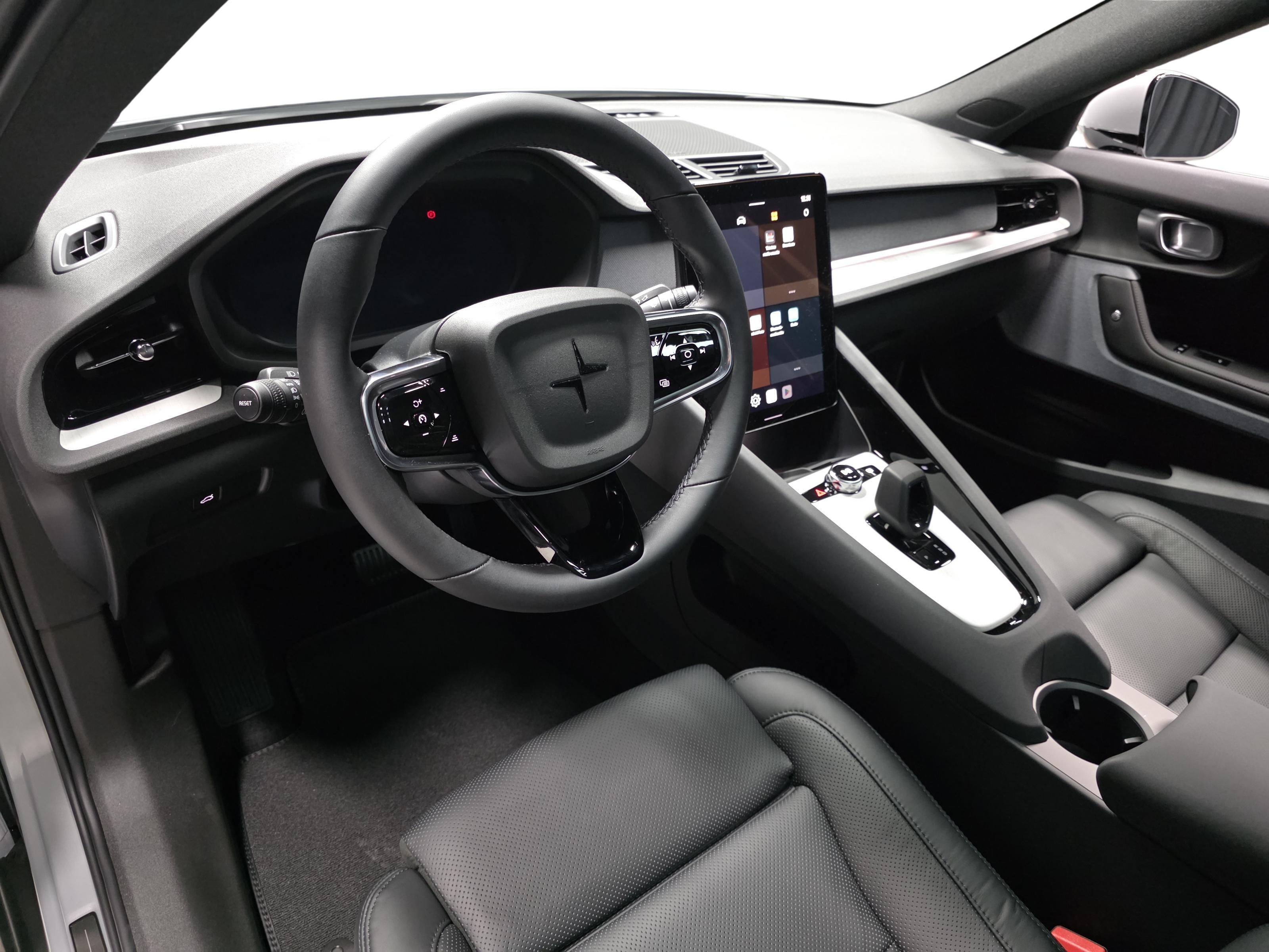 Polestar 2 8