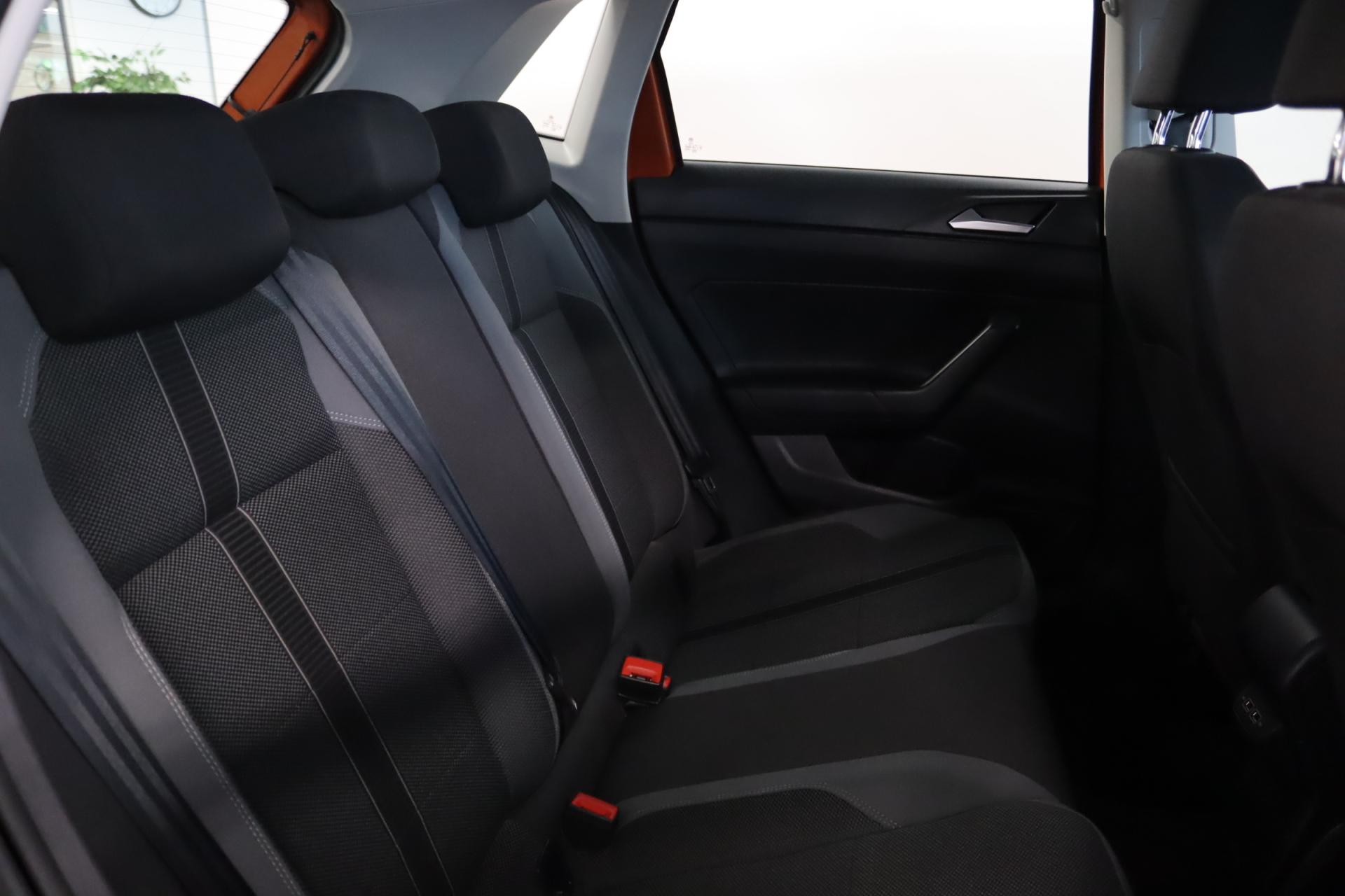 VOLKSWAGEN Polo 2019