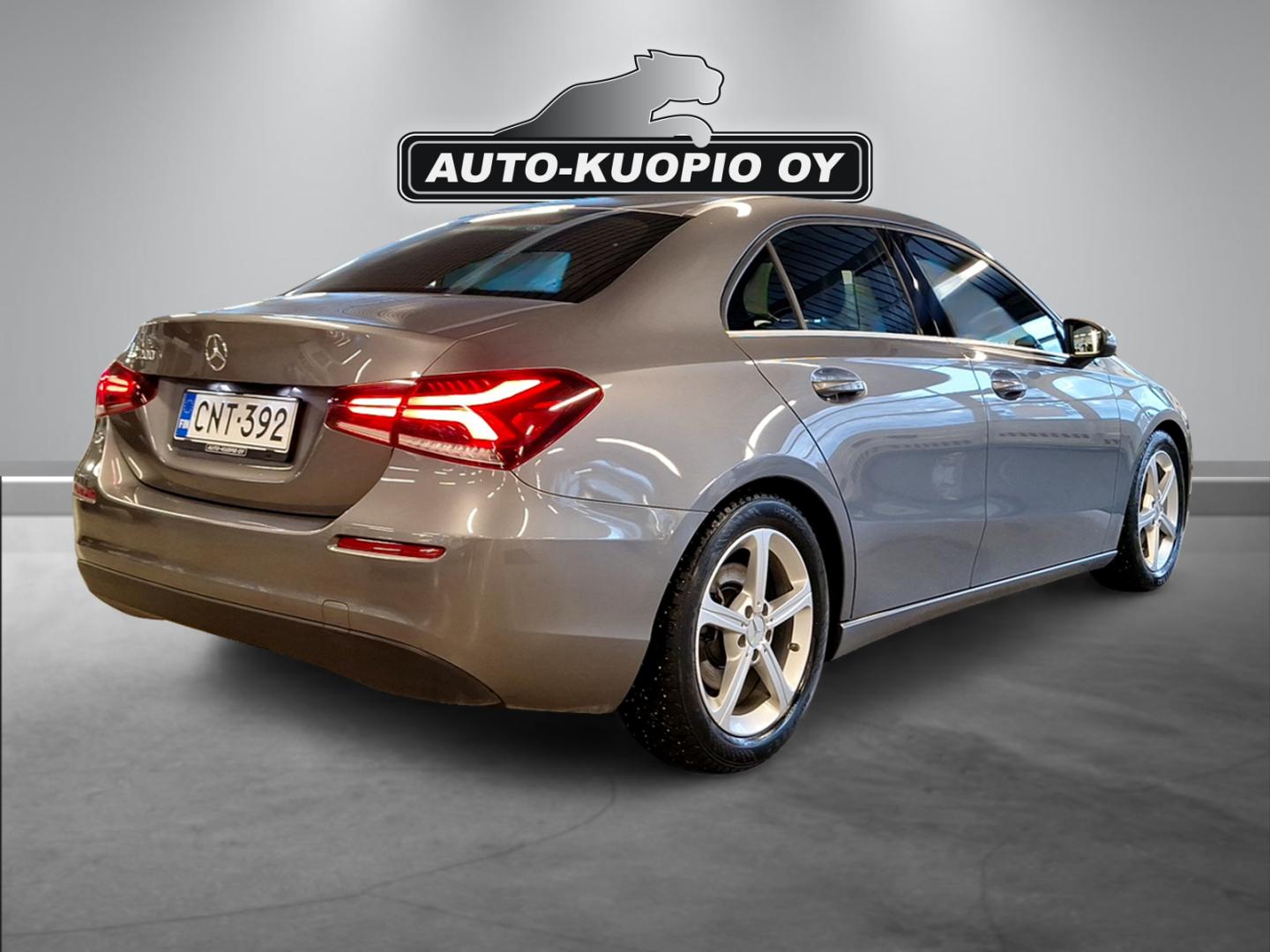 MERCEDES-BENZ A 2020