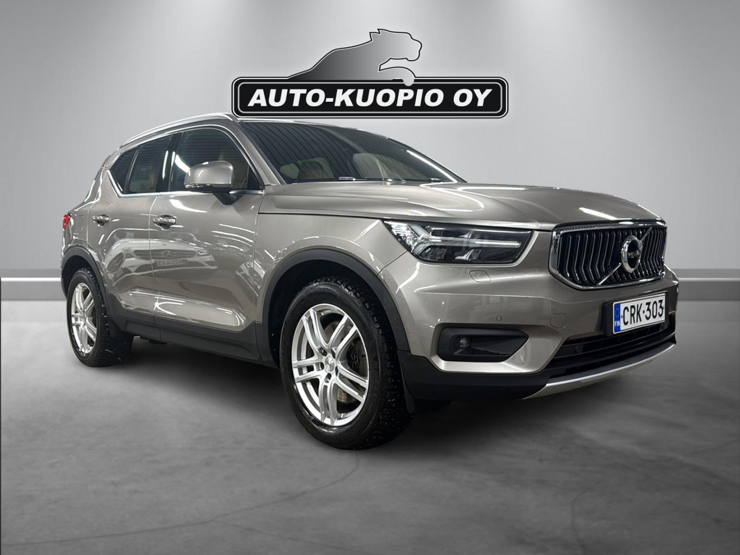 VOLVO XC40 2020