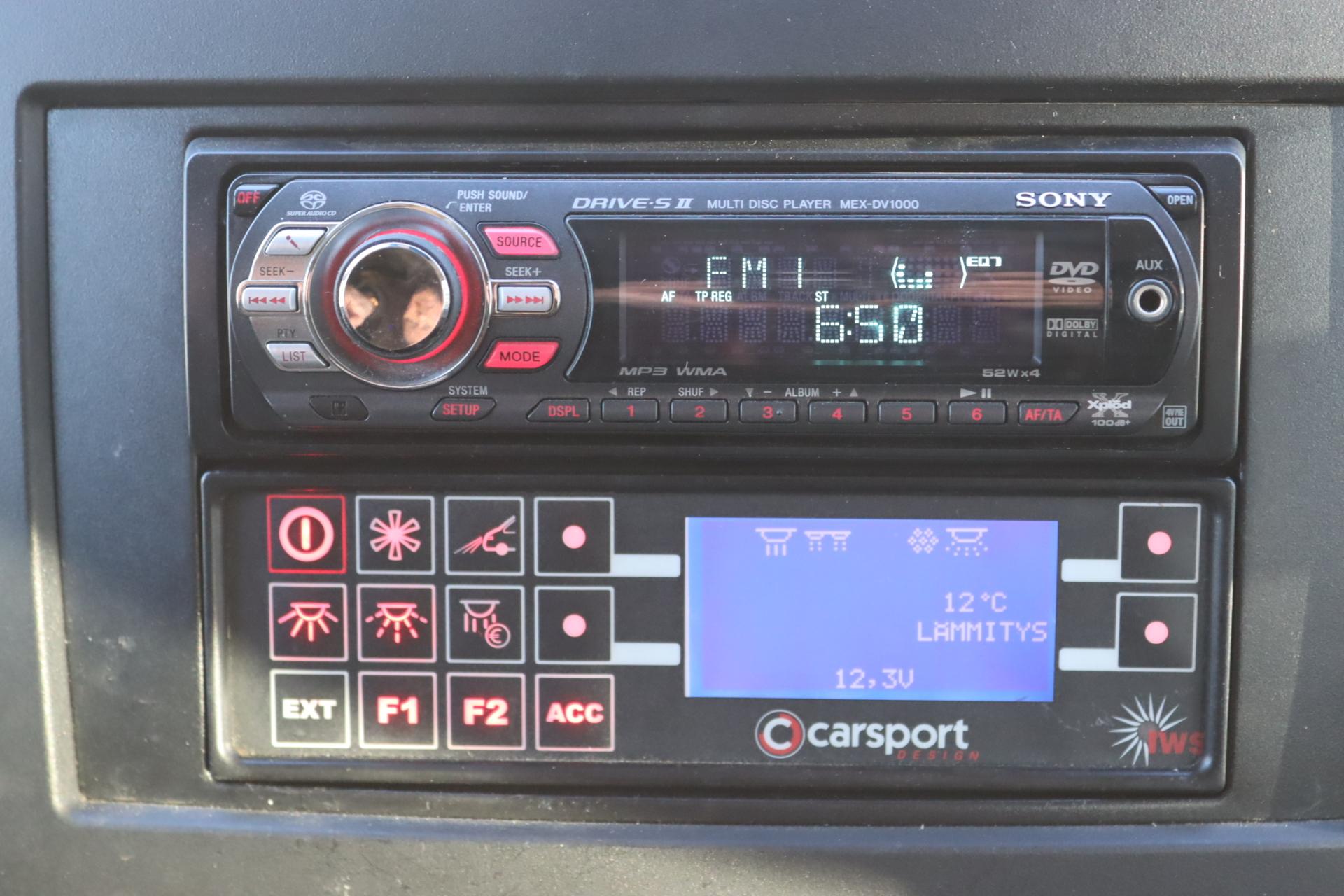 VOLKSWAGEN Crafter 2008