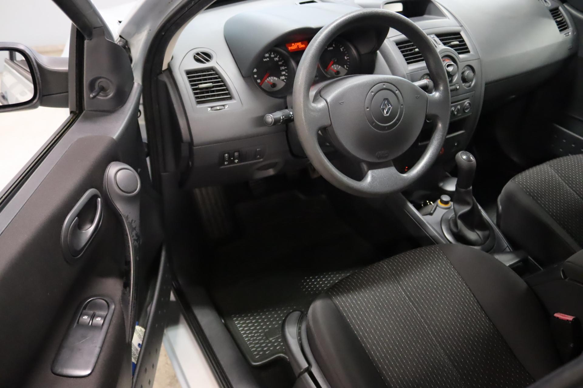 RENAULT Megane 6