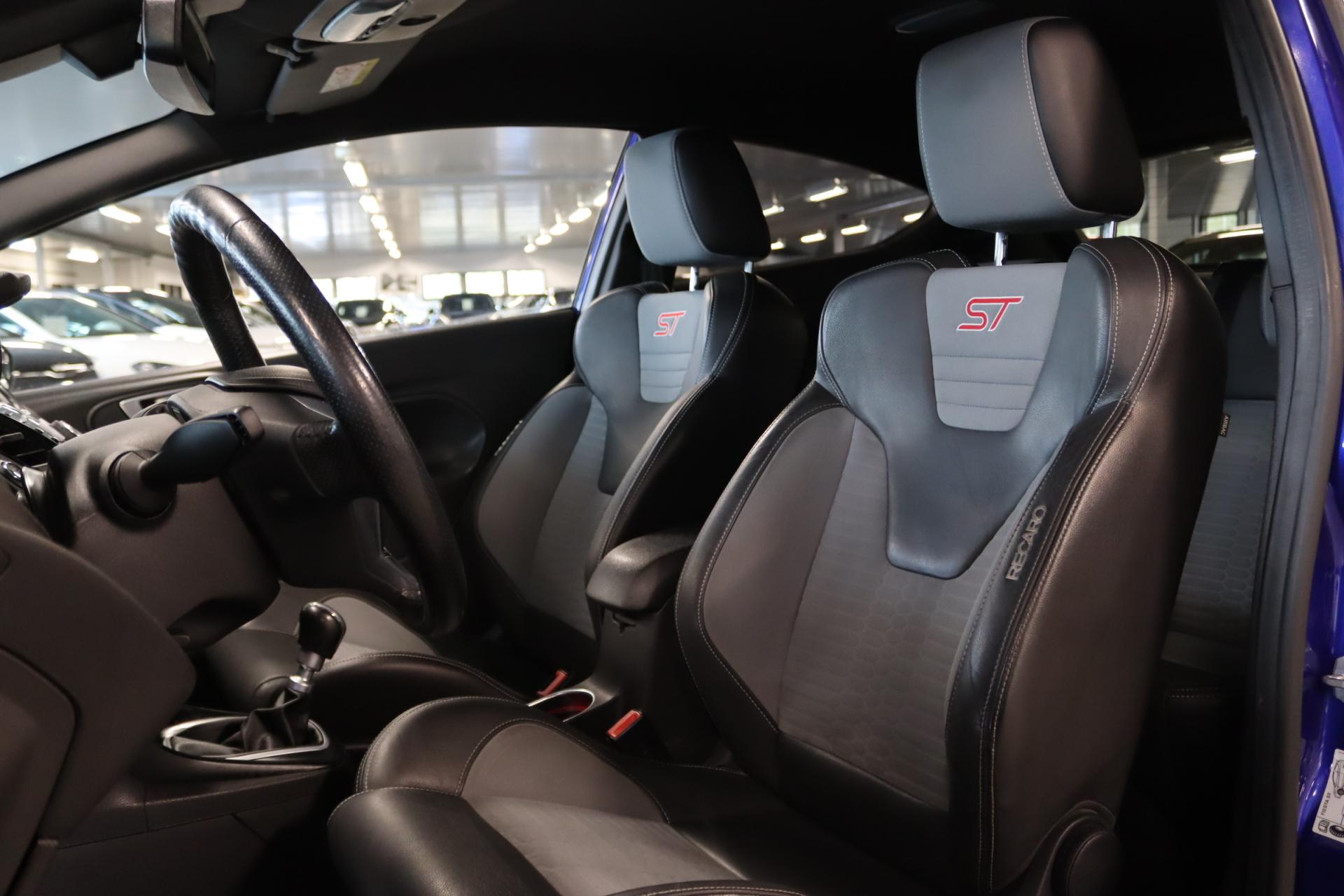 FORD Fiesta 2015