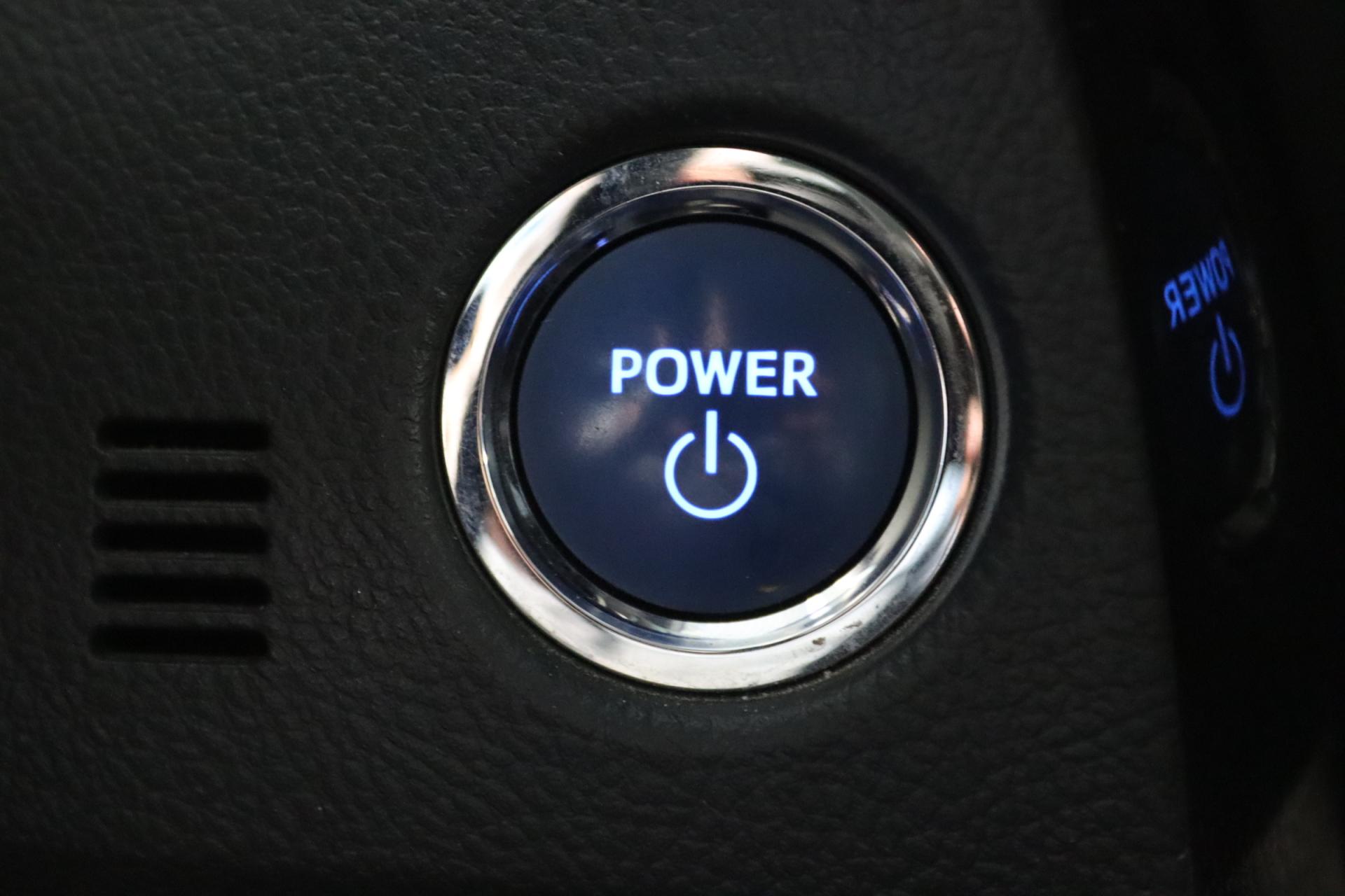 TOYOTA Auris 2018
