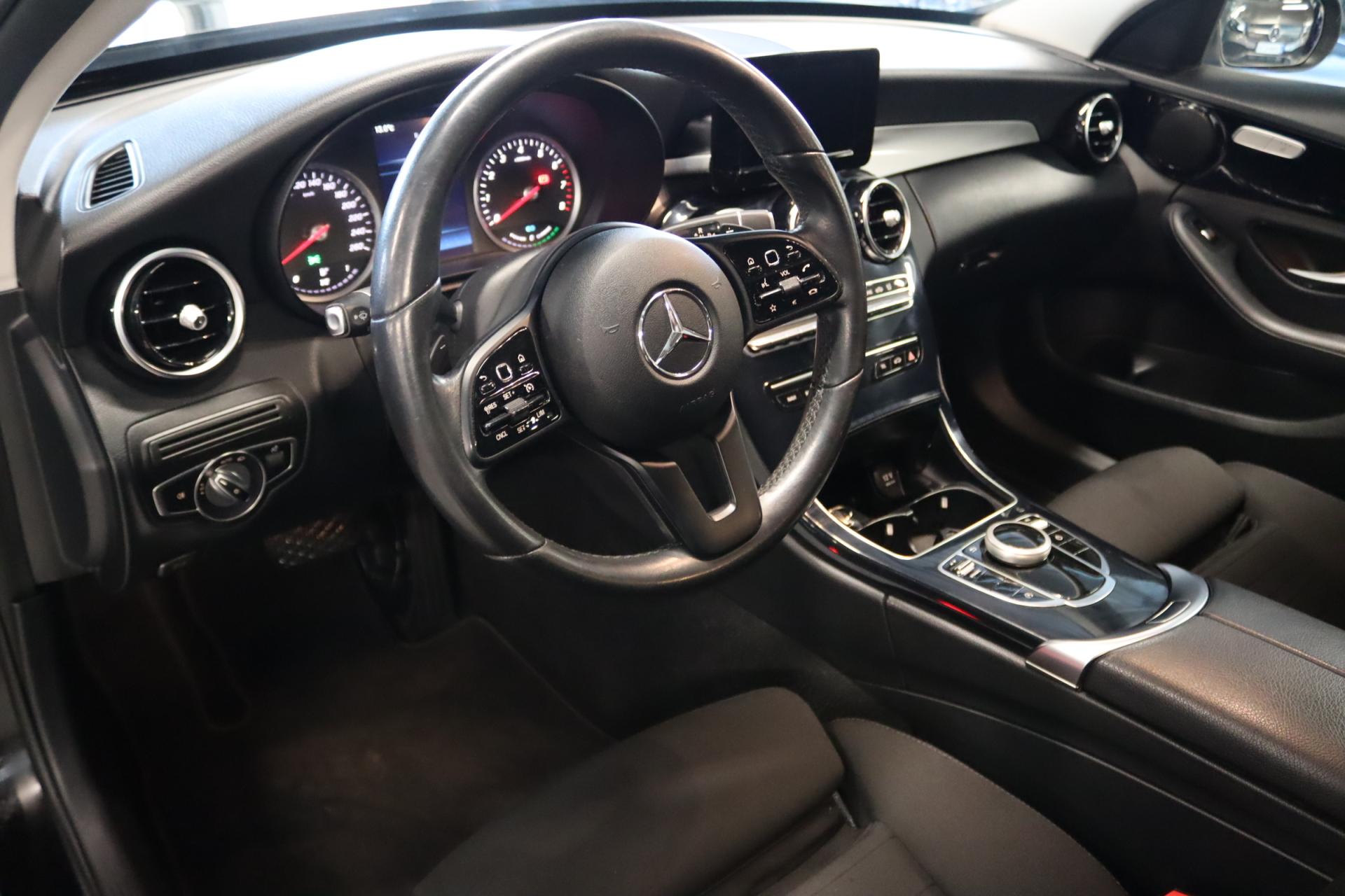 MERCEDES-BENZ C 2019