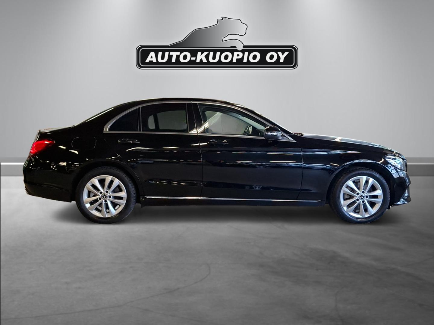 MERCEDES-BENZ C 2019