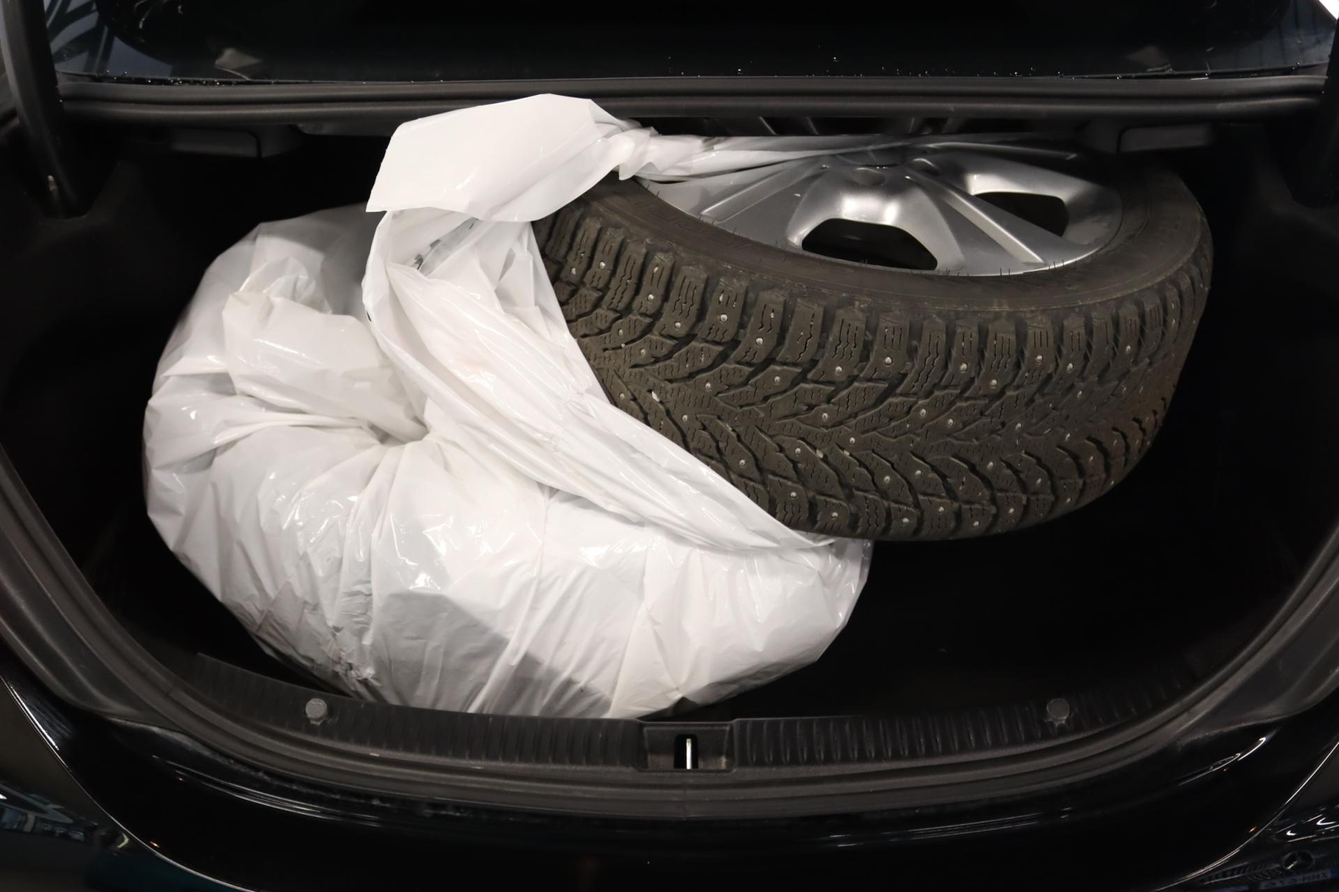 MERCEDES-BENZ C 2019