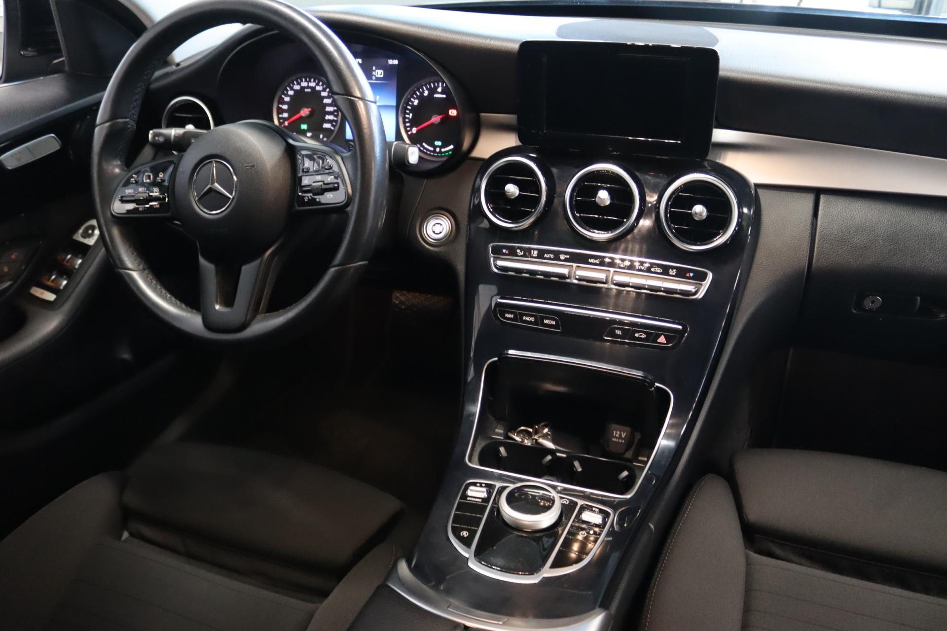 MERCEDES-BENZ C 2019