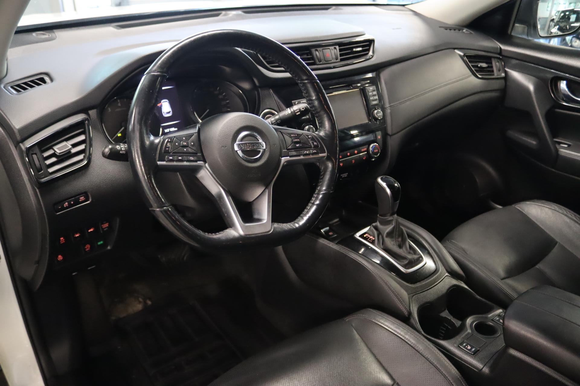 NISSAN X-Trail 2019
