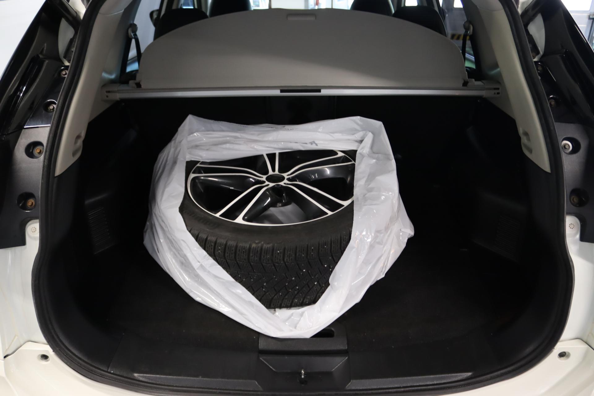 NISSAN X-Trail 2019