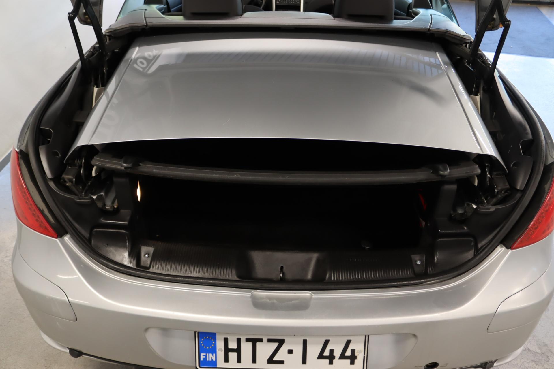 PEUGEOT 307 2004