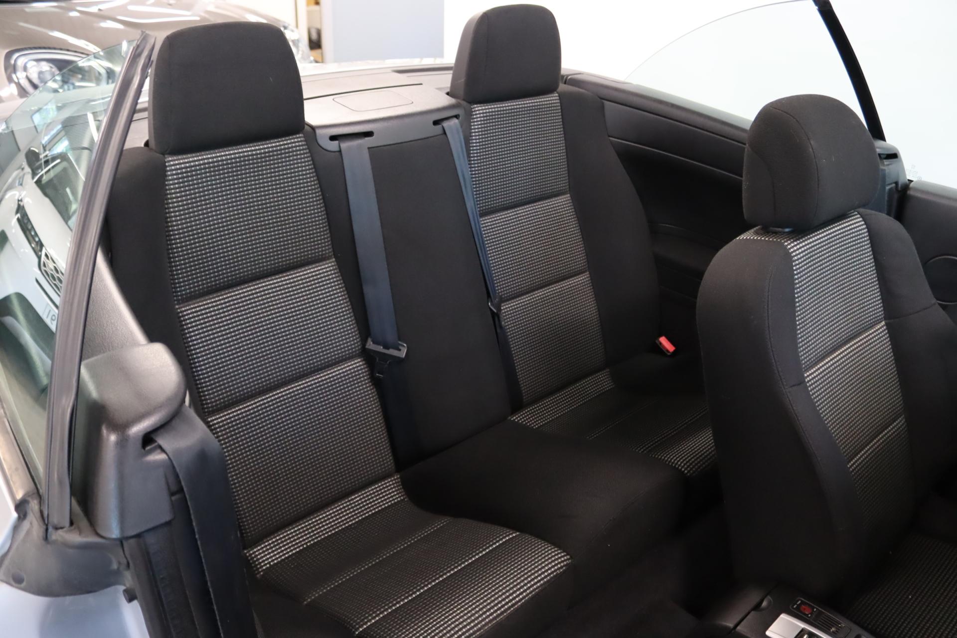 PEUGEOT 307 2004