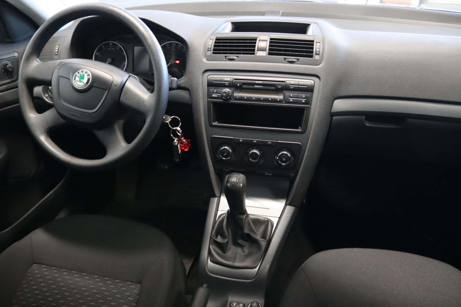 SKODA Octavia 2013