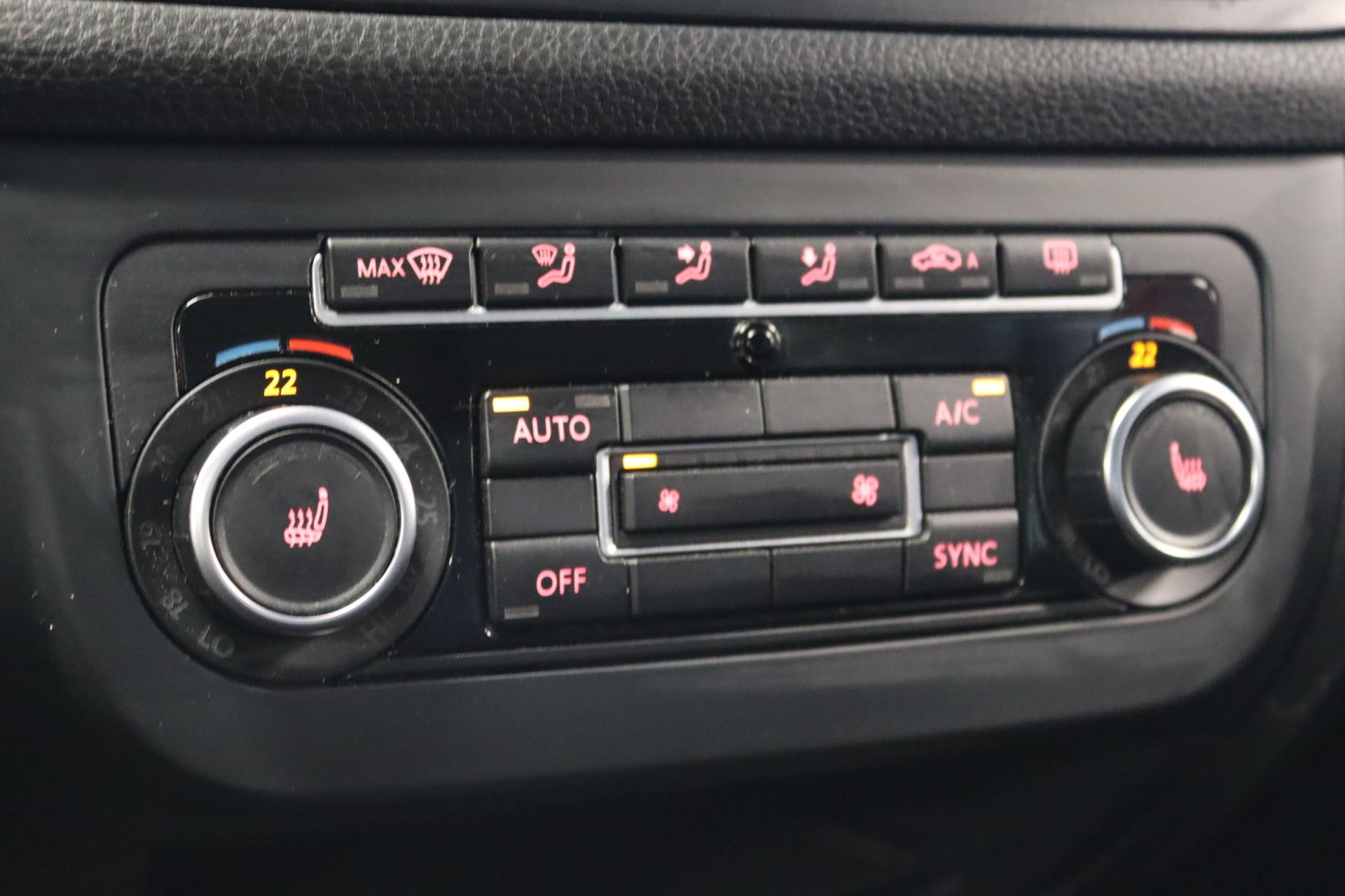 VOLKSWAGEN Golf Plus 2013